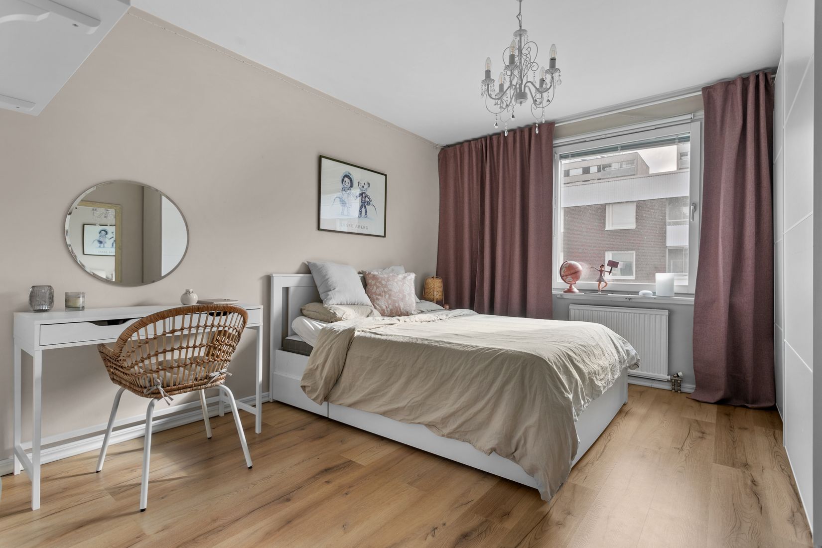 Bostadsrätt, Vänortsstråket 45C, 4rok + uthyrningslägenhet, Tureberg, Sollentuna