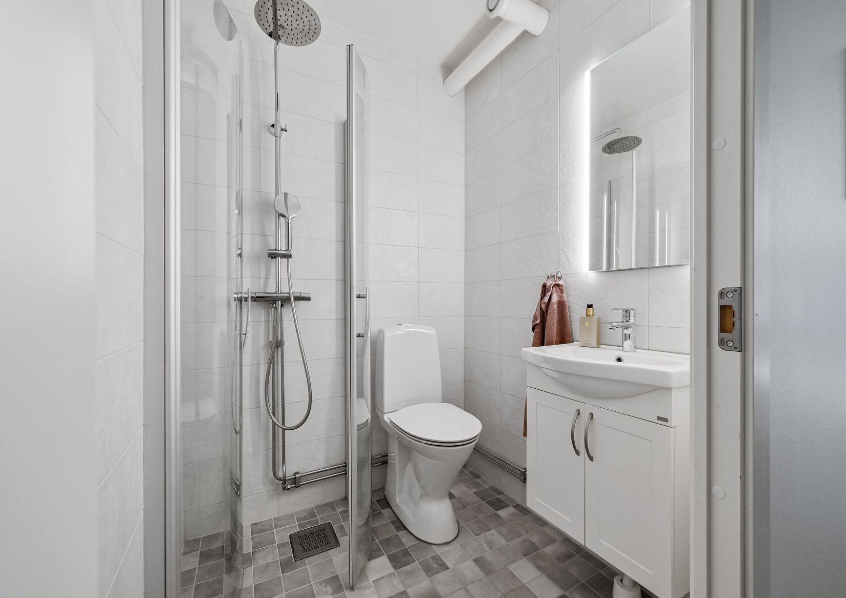 Bostadsrätt, Smedjevägen 1, Häggvik, Sollentuna