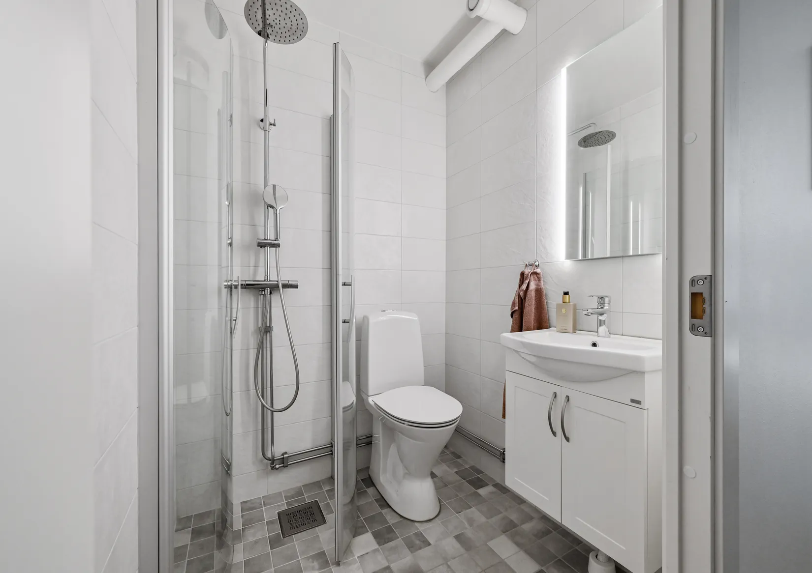 Bostadsrätt, Smedjevägen 1, Häggvik, Sollentuna