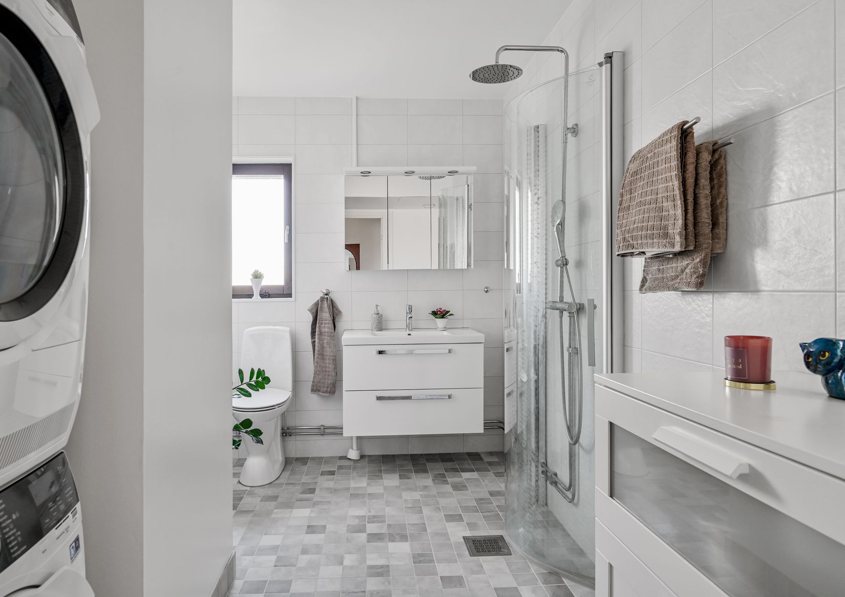 Bostadsrätt, Smedjevägen 1, Häggvik, Sollentuna