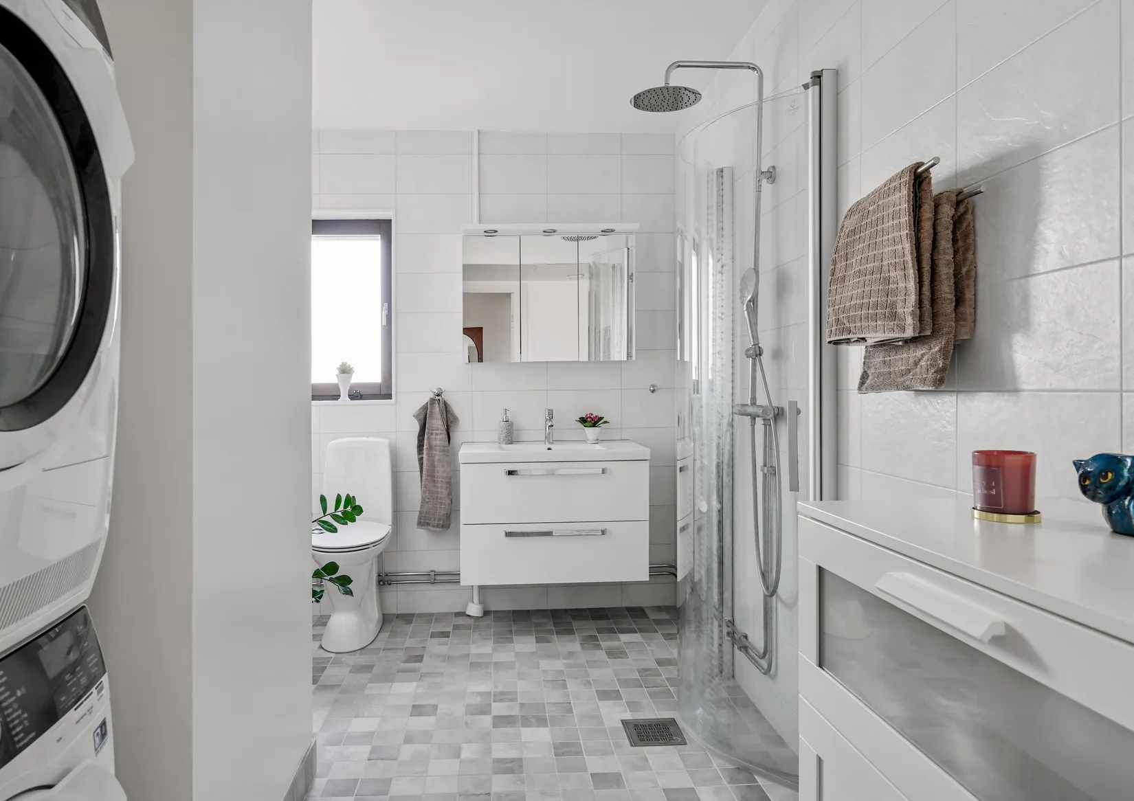 Bostadsrätt, Smedjevägen 1, Häggvik, Sollentuna