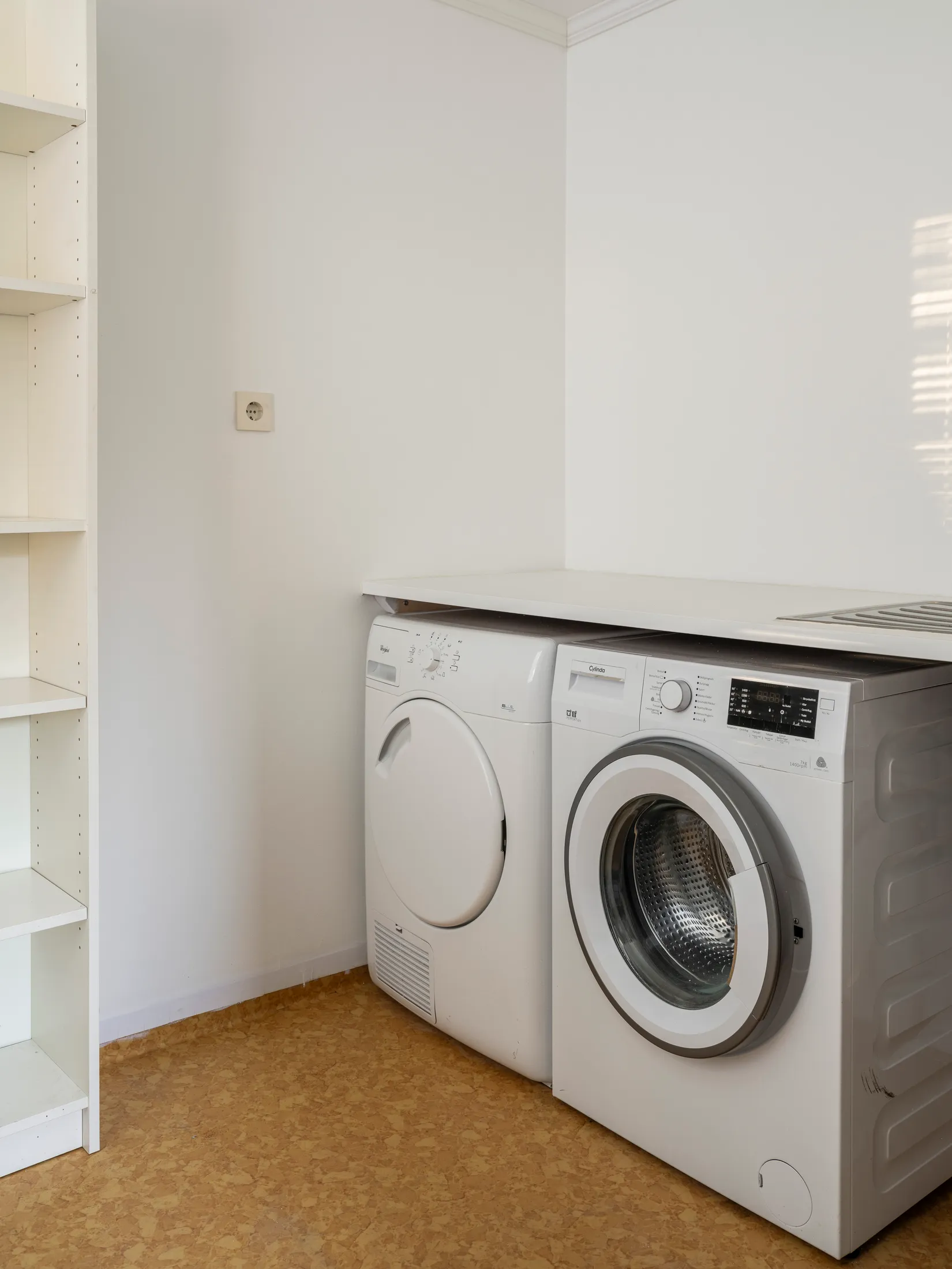 Villa, Alholmsbacken 6, Skärholmen, Stockholm