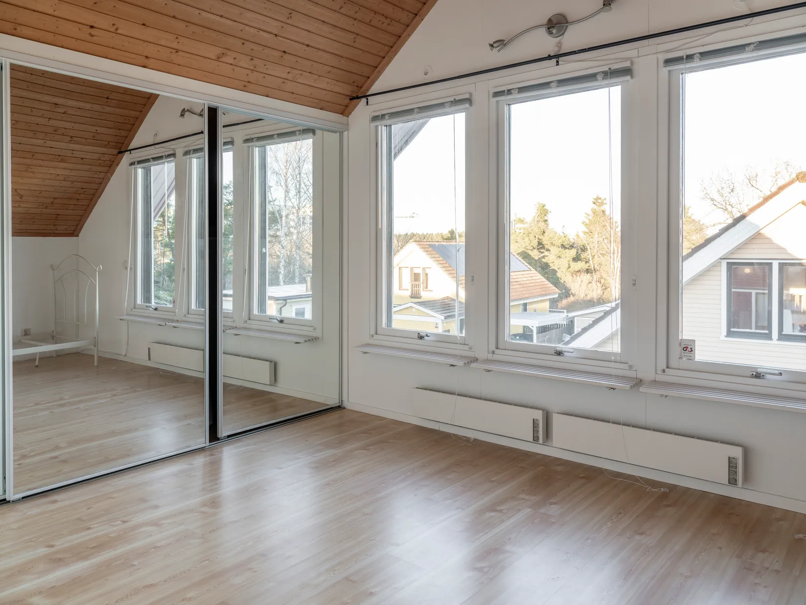 Villa, Alholmsbacken 6, Skärholmen, Stockholm