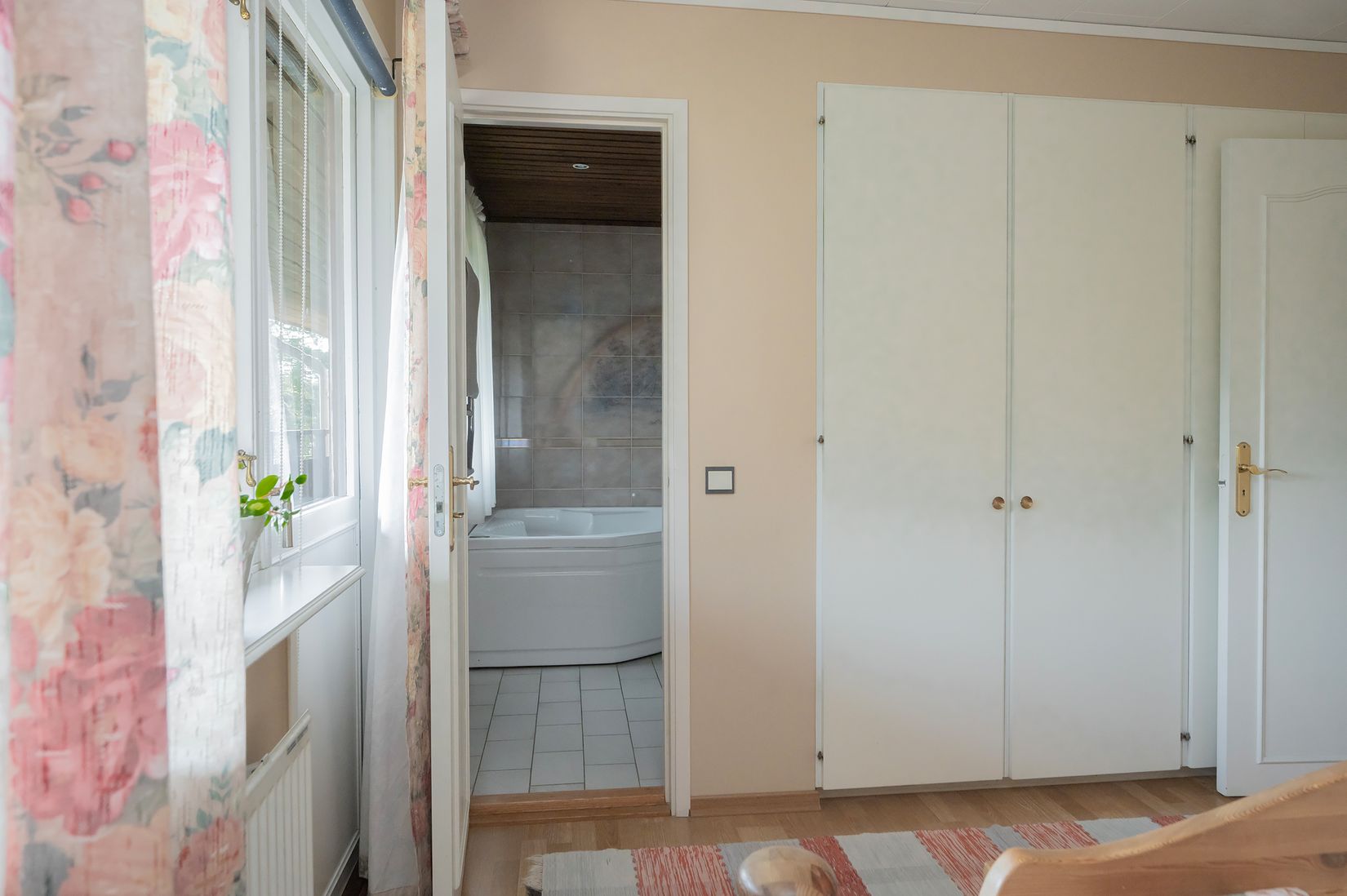 Villa, Stensängsvägen 1A, Stuvsta / Stensängen, Huddinge