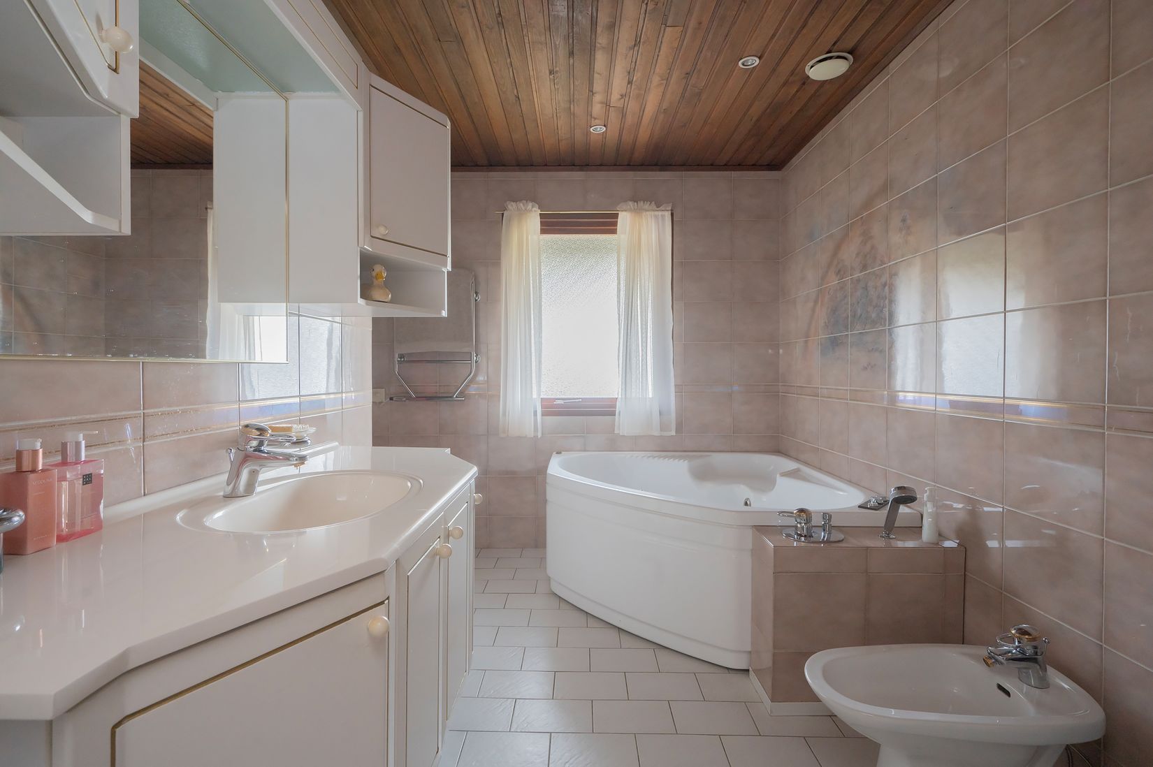 Villa, Stensängsvägen 1A, Stuvsta / Stensängen, Huddinge