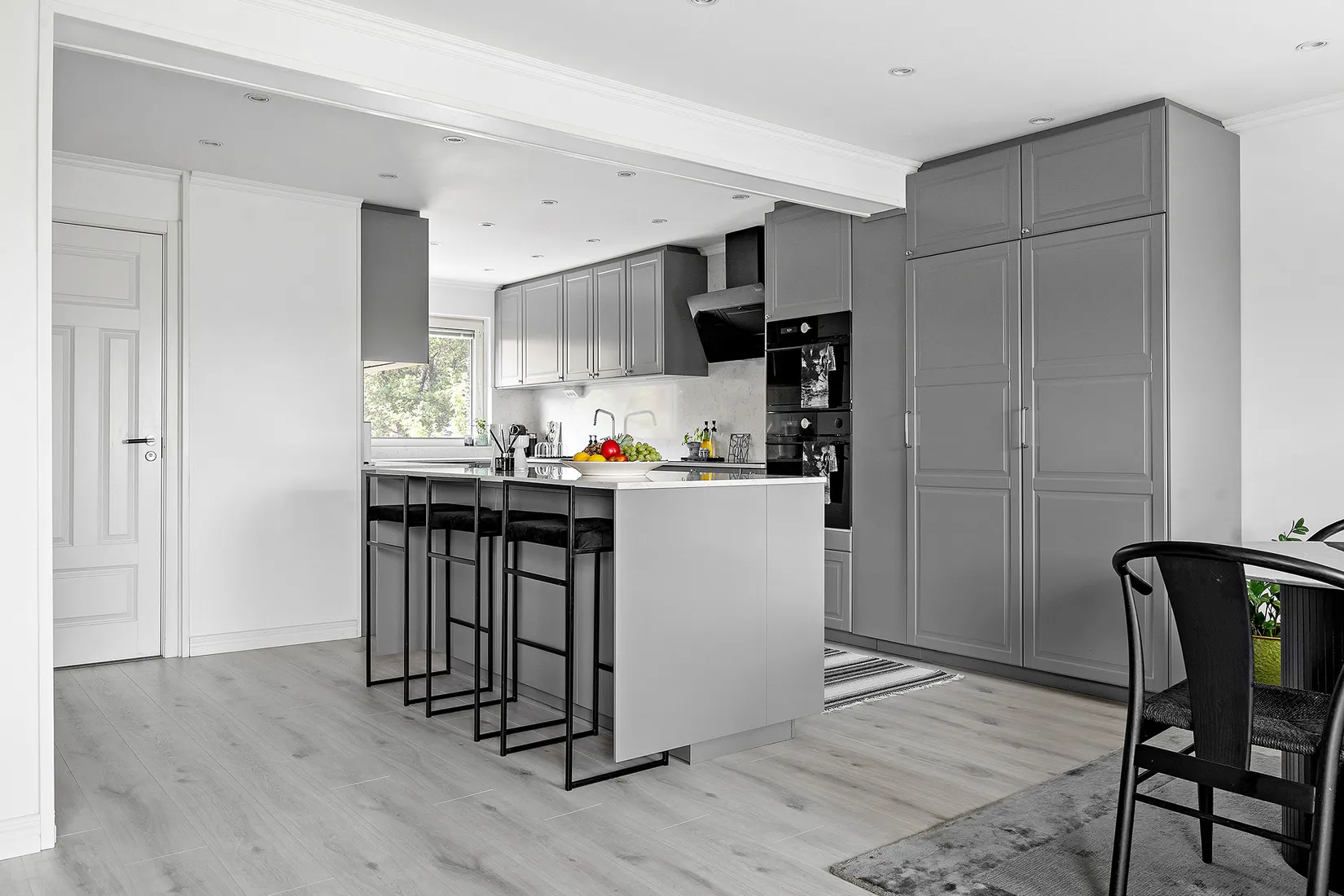 Villa, Radhus, Eksätravägen 52, Bredäng - Mälarhöjden, Stockholm