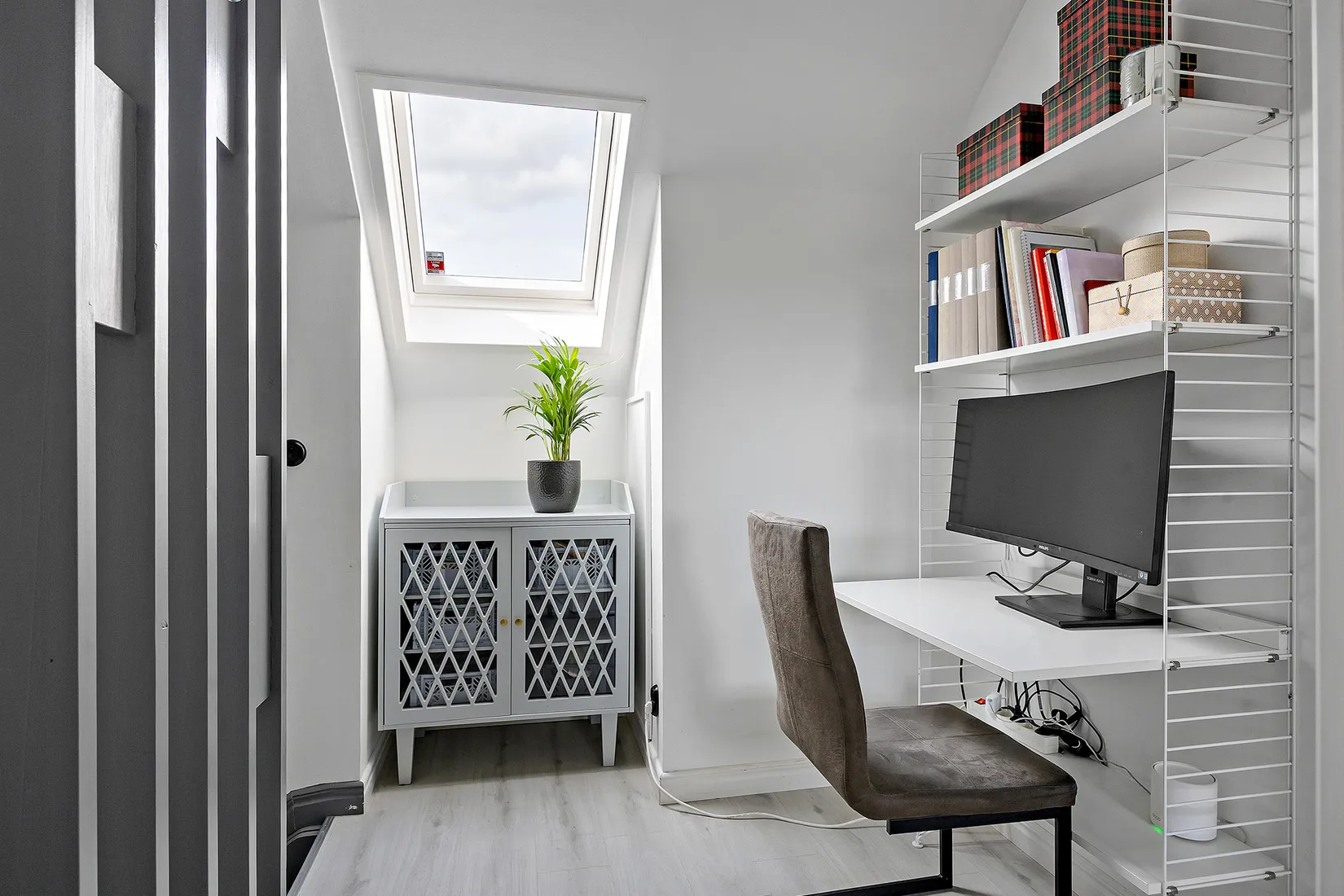 Villa, Radhus, Eksätravägen 52, Bredäng - Mälarhöjden, Stockholm