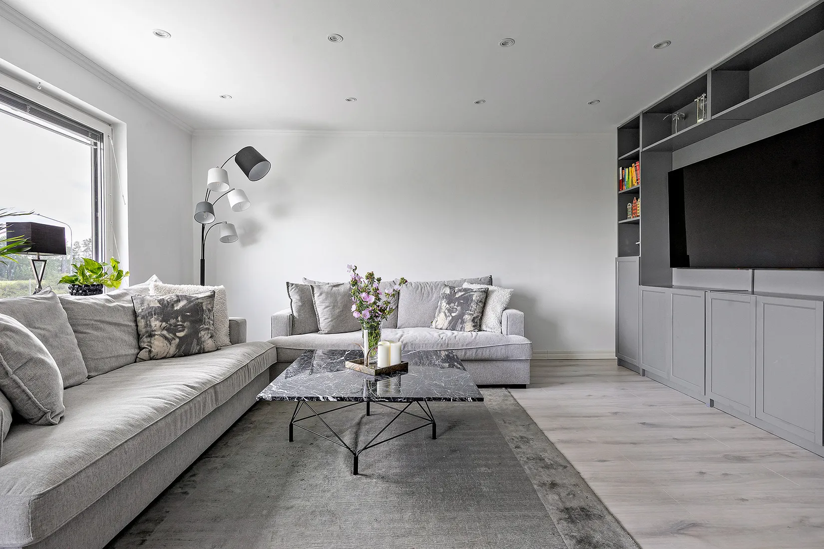 Villa, Radhus, Eksätravägen 52, Bredäng - Mälarhöjden, Stockholm