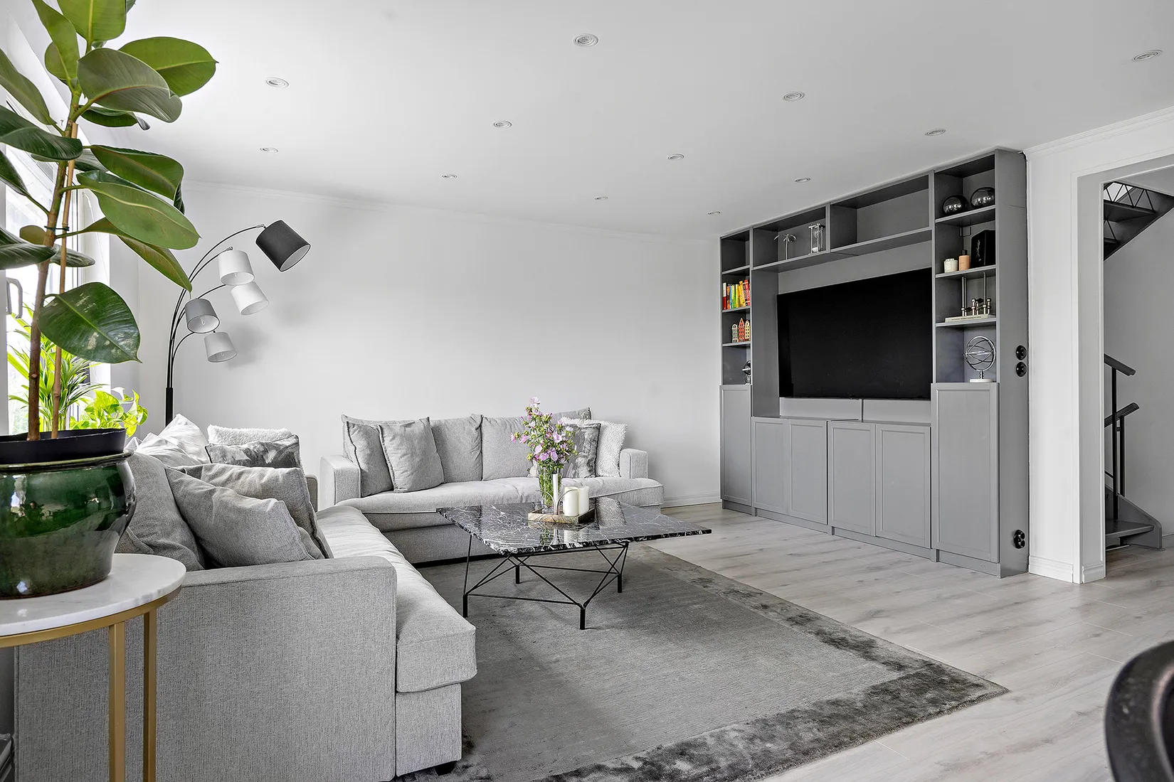 Villa, Radhus, Eksätravägen 52, Bredäng - Mälarhöjden, Stockholm