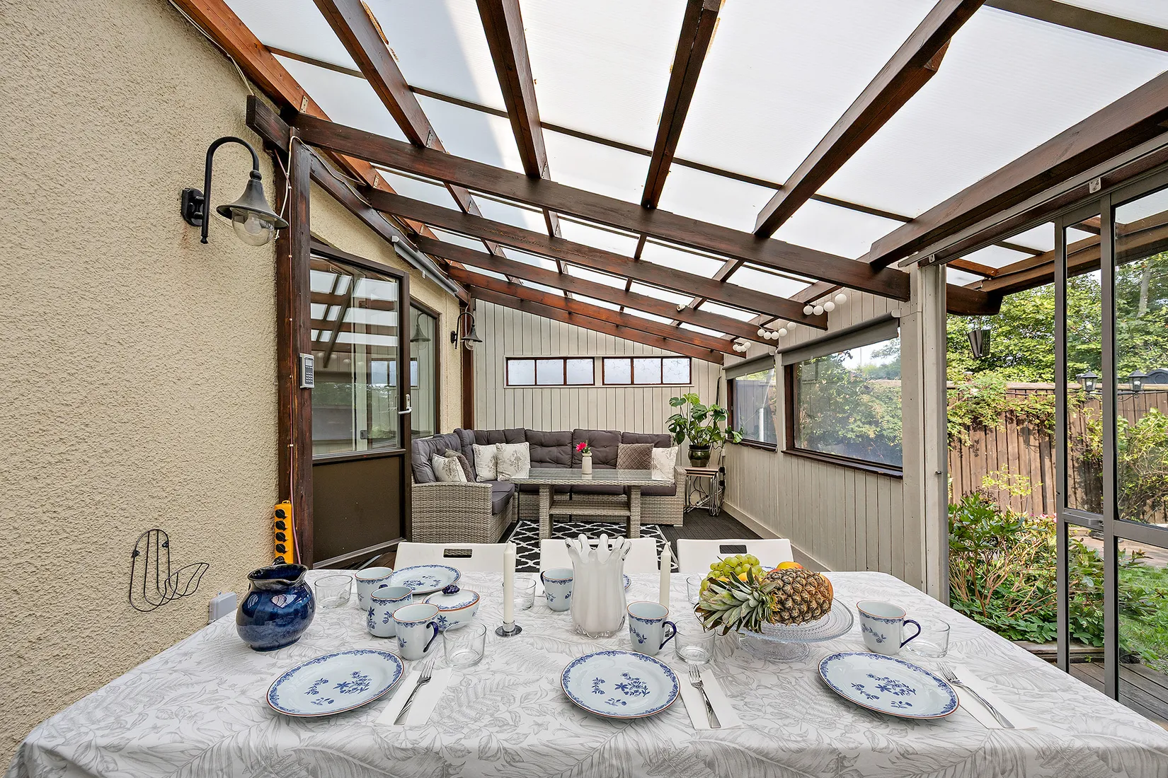 Villa, Radhus, Eksätravägen 52, Bredäng - Mälarhöjden, Stockholm