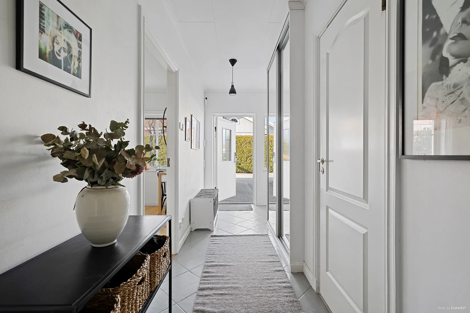 Radhus, Reduttvägen 74, Gribbylund, Täby