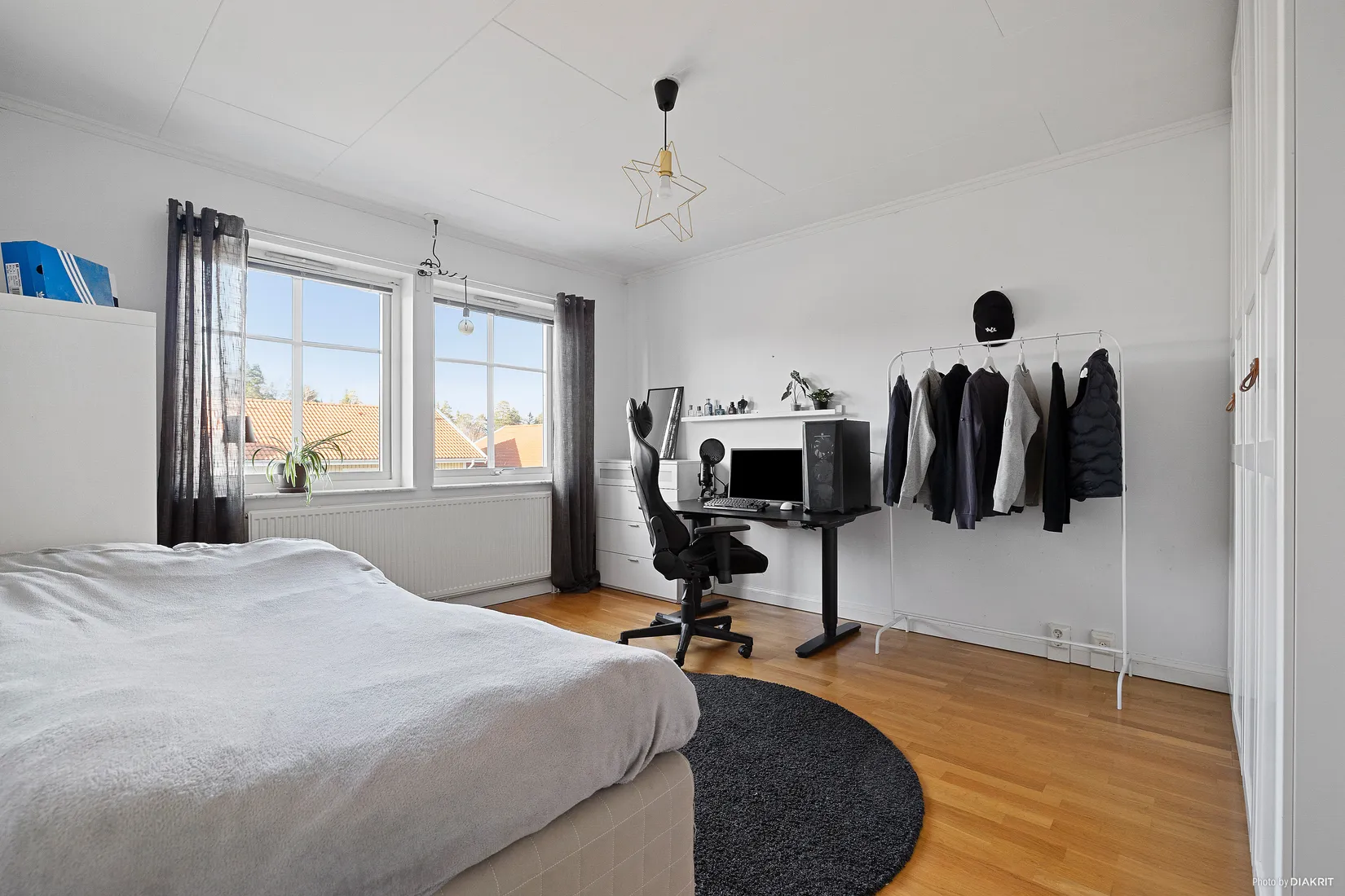 Radhus, Reduttvägen 74, Gribbylund, Täby