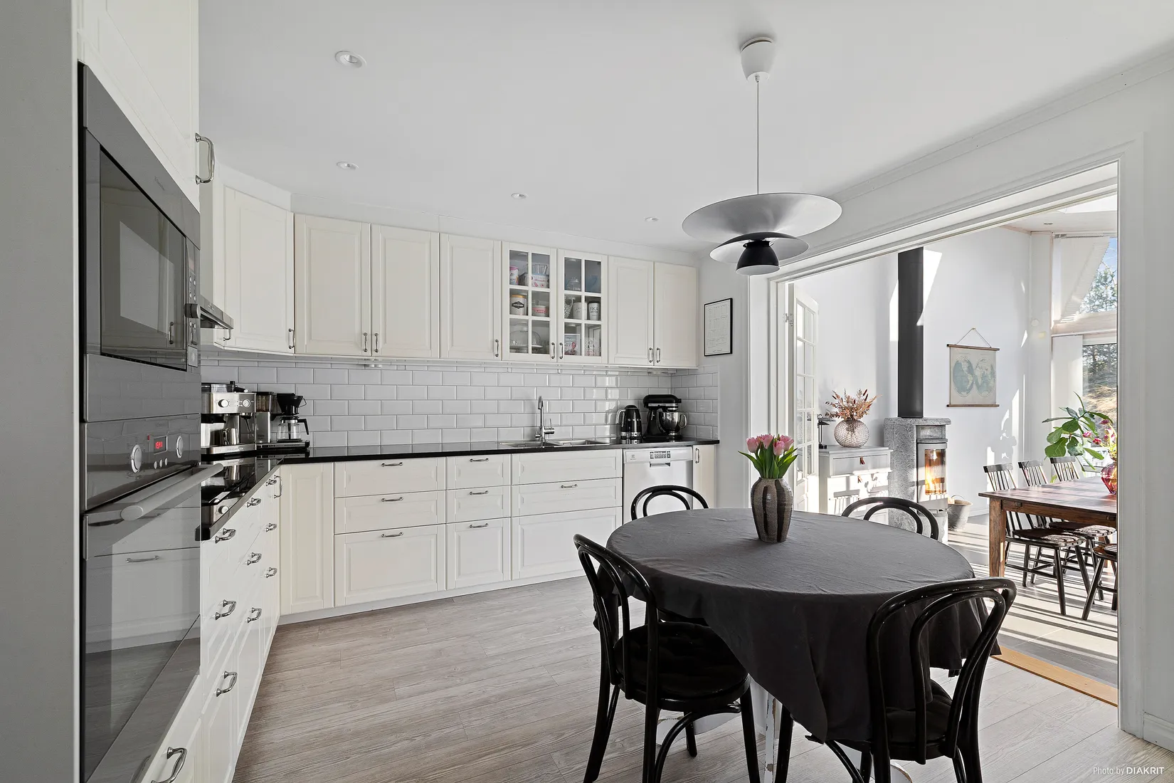 Radhus, Reduttvägen 74, Gribbylund, Täby