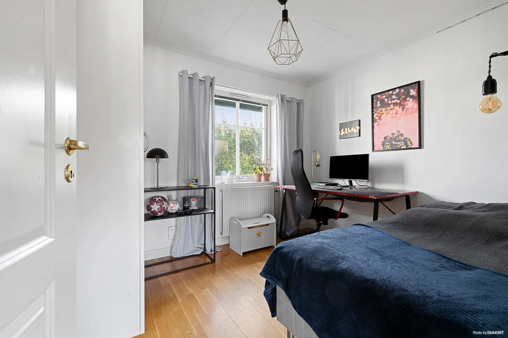 Radhus, Reduttvägen 74, Gribbylund, Täby