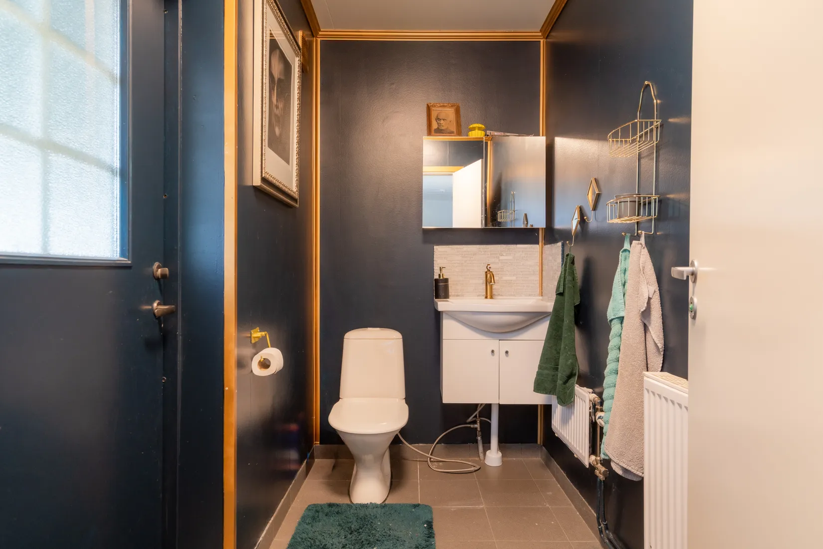 Gård/Skog, Storhult, Flen