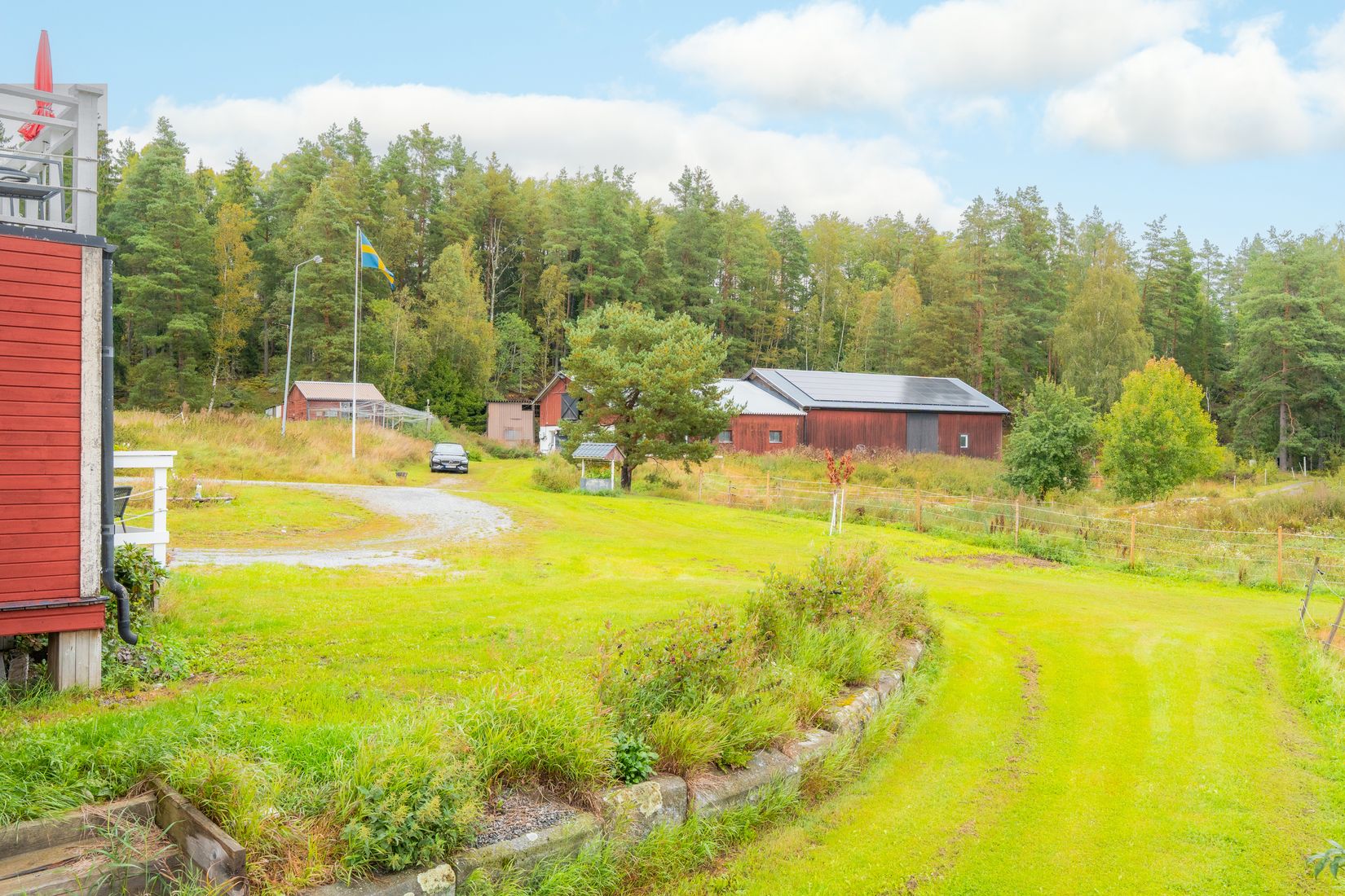 Gård/Skog, Storhult, Flen