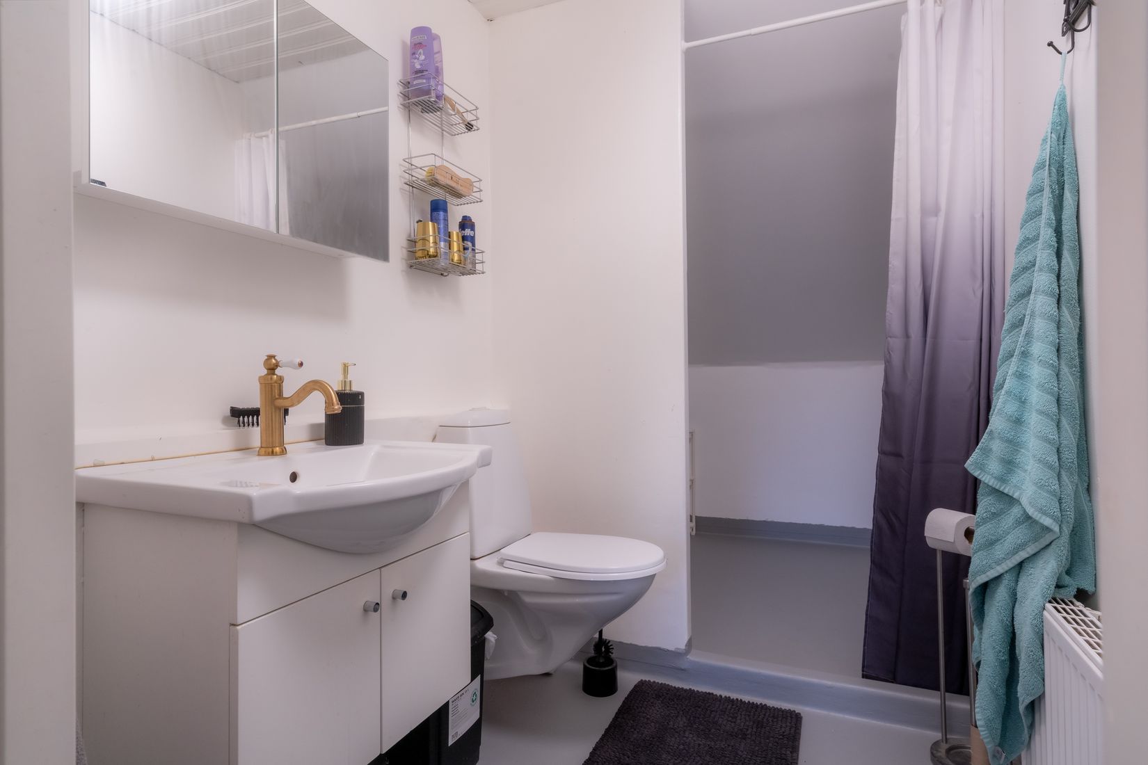 Gård/Skog, Storhult, Flen