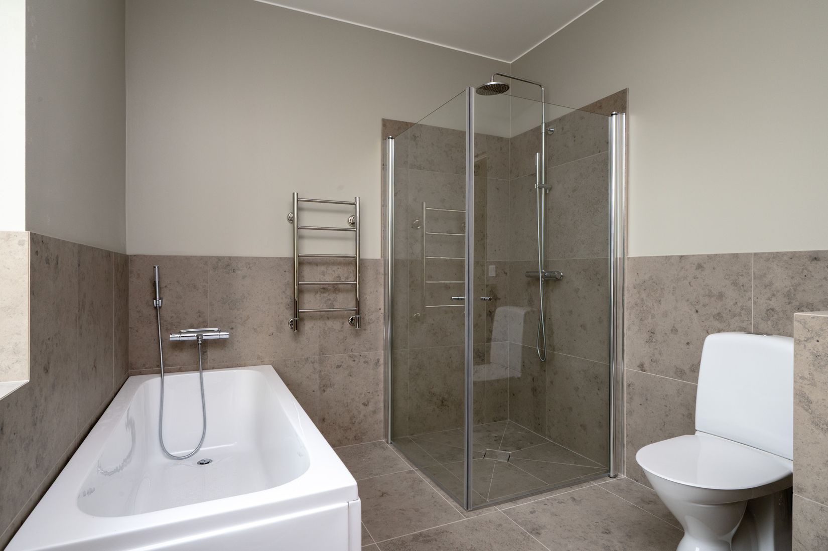 Villa, Eda Solsidan 1, Brokind, Linköping