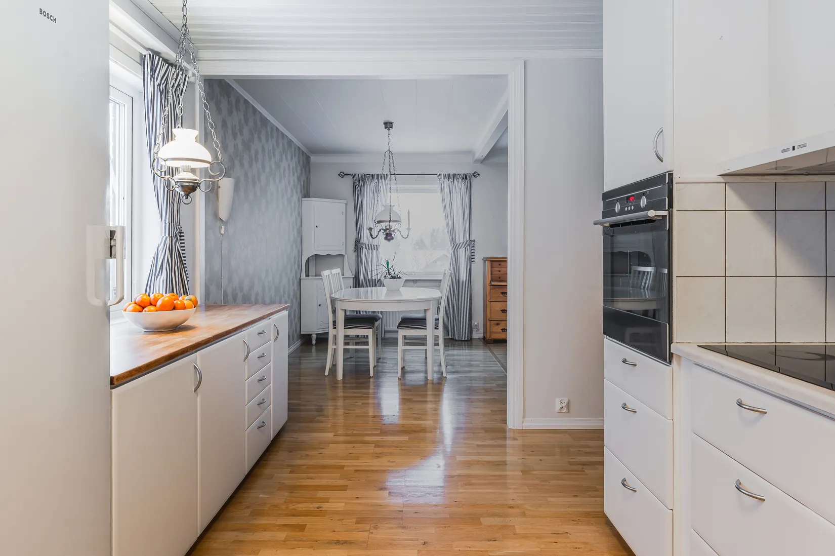 Villa, Mellanvägen 23, Domsjö, Örnsköldsvik