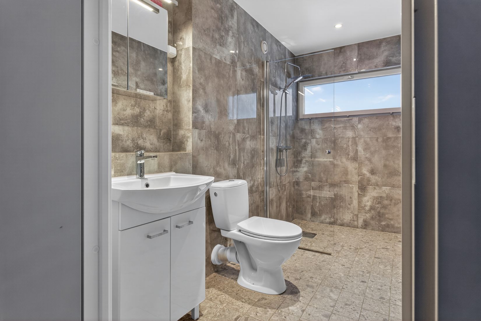 Bostadsrätt, Hallonbergsplan 18, Hallonbergen, Sundbyberg