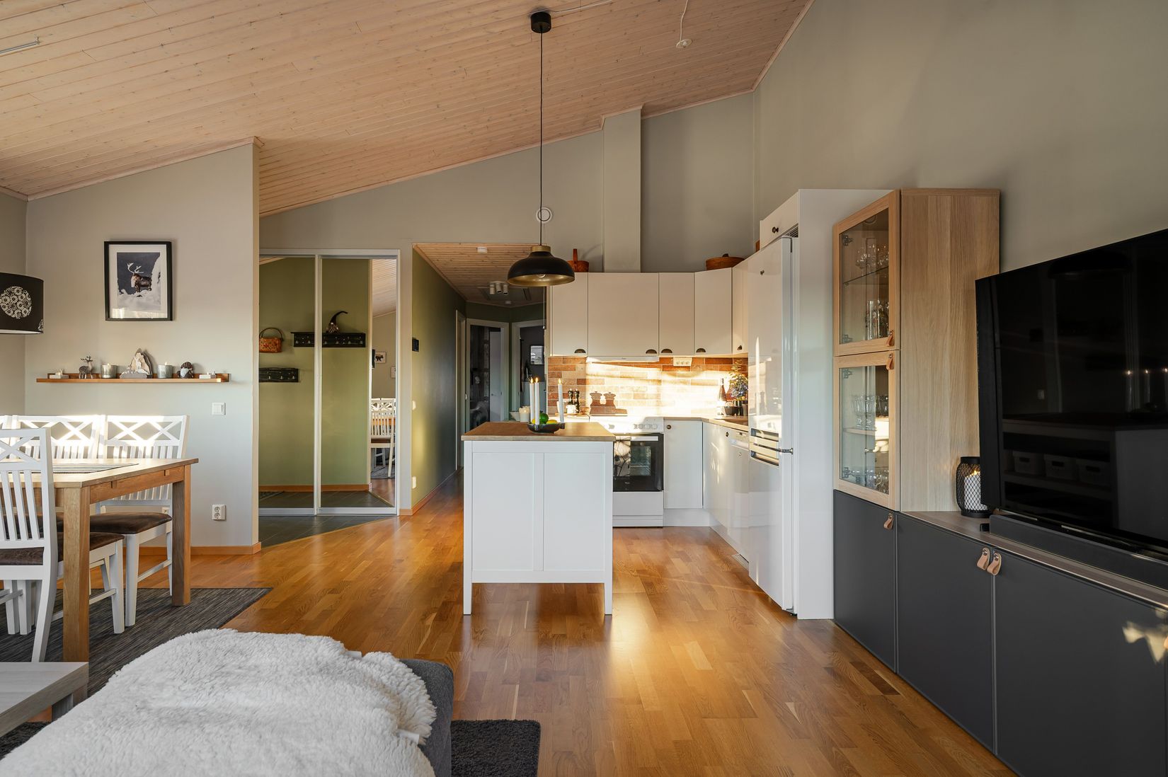 Bostadsrätt, Harrströmsvägen 10A, Sångbäcksvallen, Berg