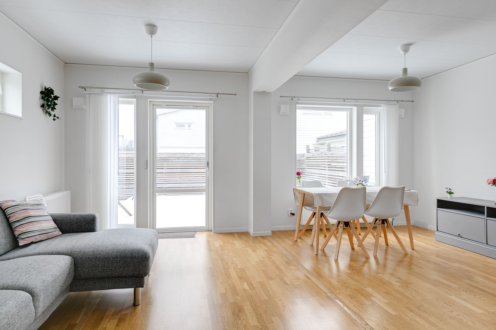 Radhus, Kaprifolvägen 101, Burlövs Egnahem, Burlöv