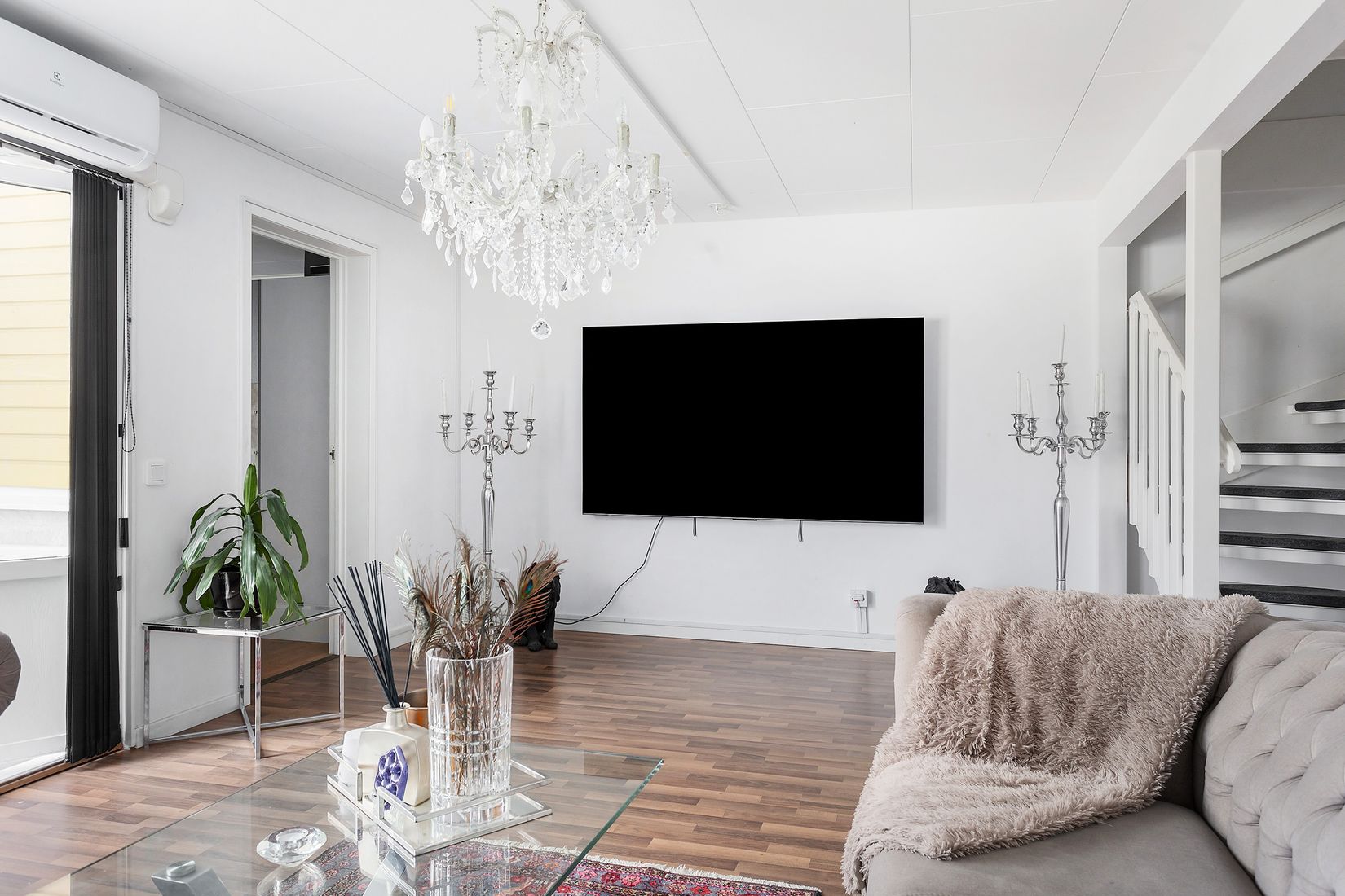 Radhus, Östergården 34, Östergården, Vallentuna