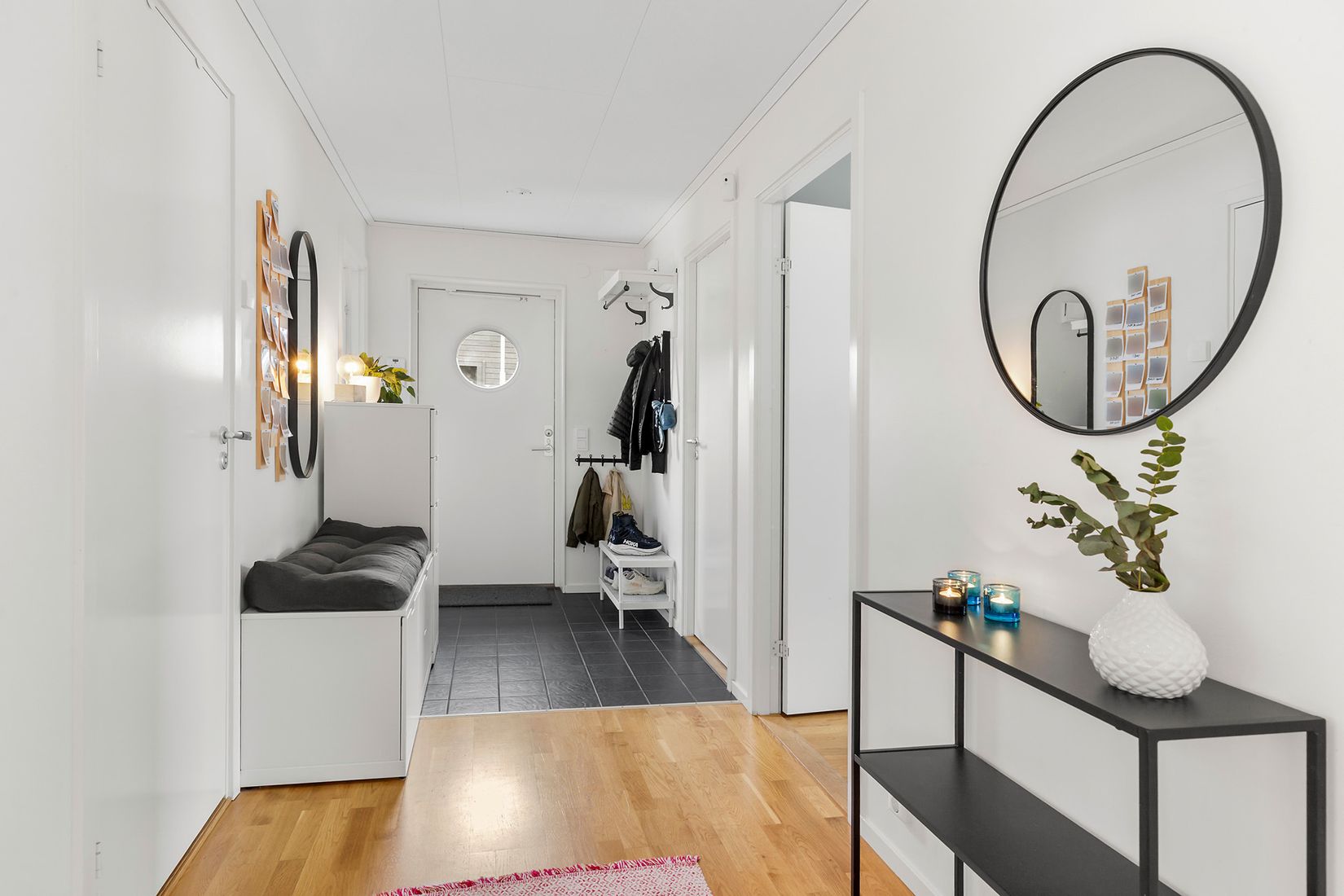 Villa, Tibble Skogsväg 28, Norrboda, Upplands-Bro