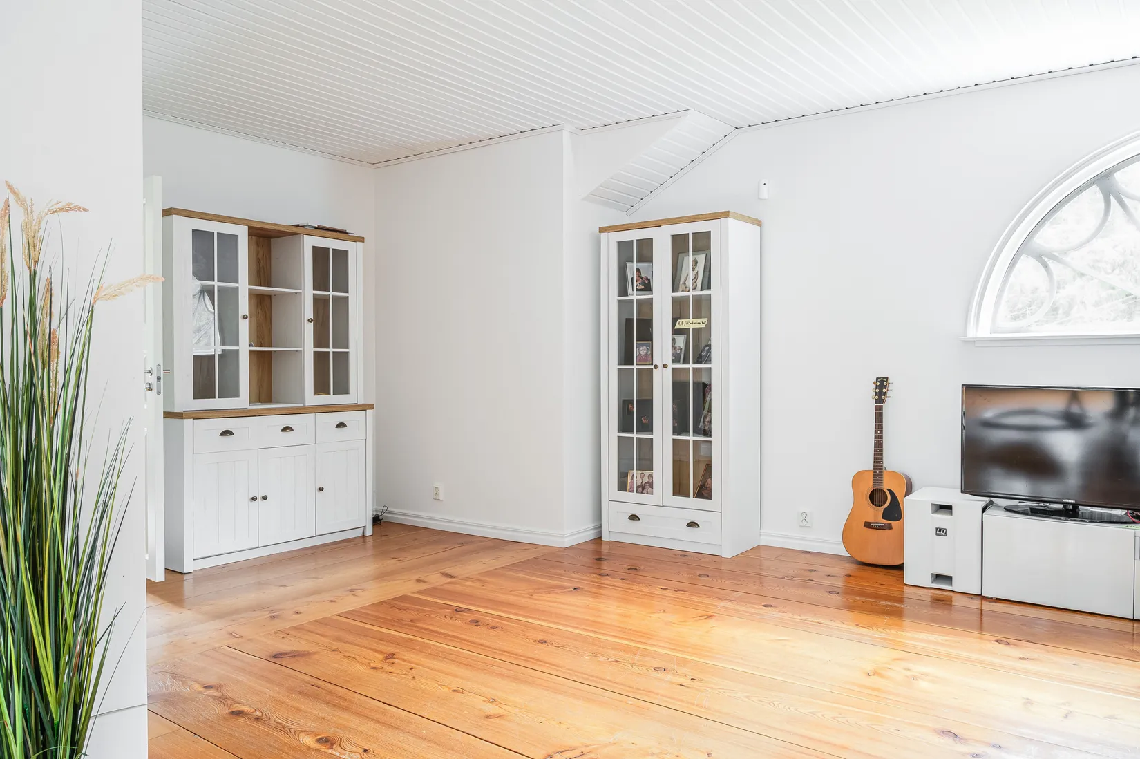 Villa, Bjärka Västgötagården 1, Skara