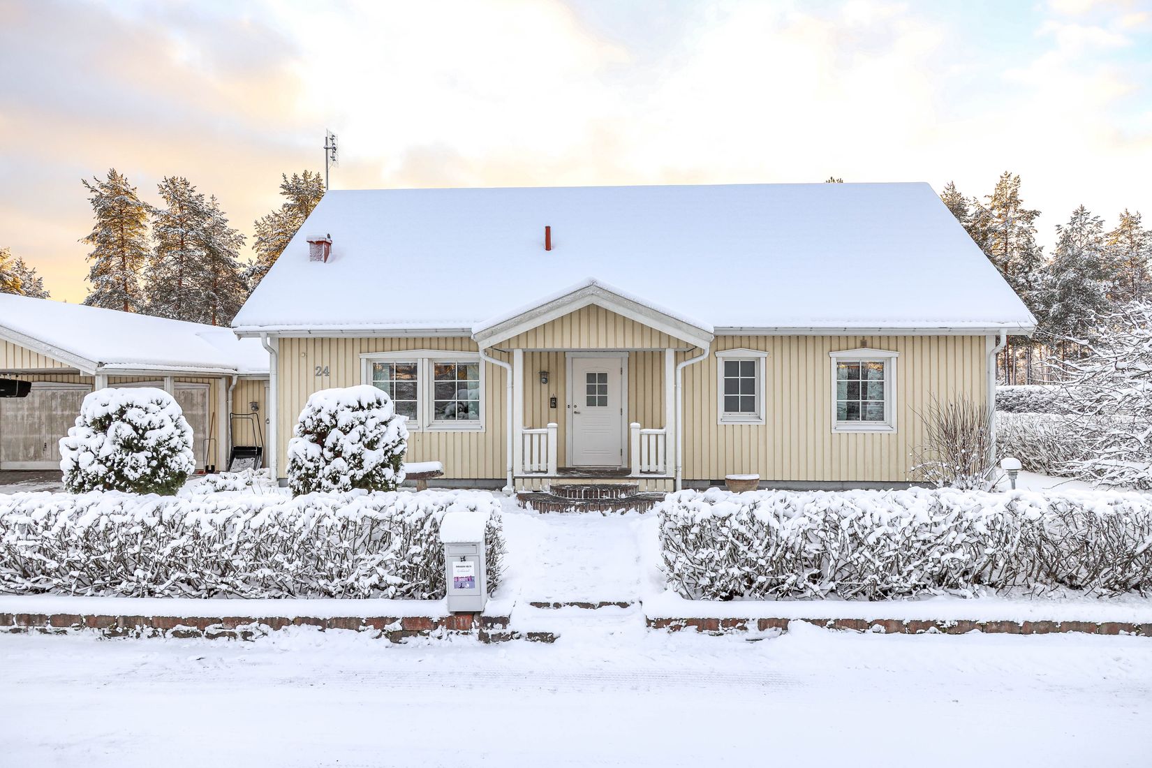 Villa, Folksagans väg 24, Tomtebo, Umeå