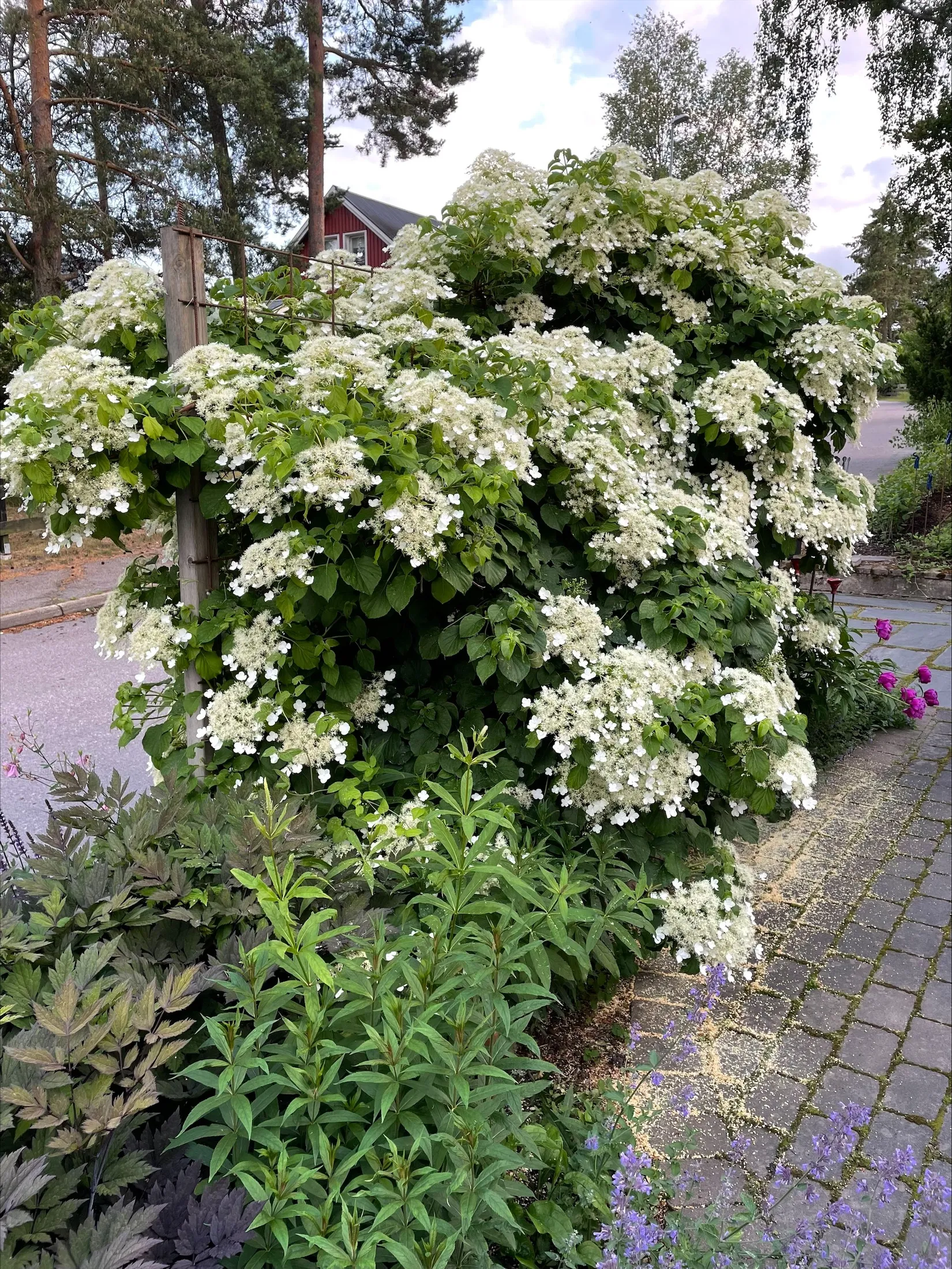 Villa, Jaktvägen 20, Skarpäng, Täby