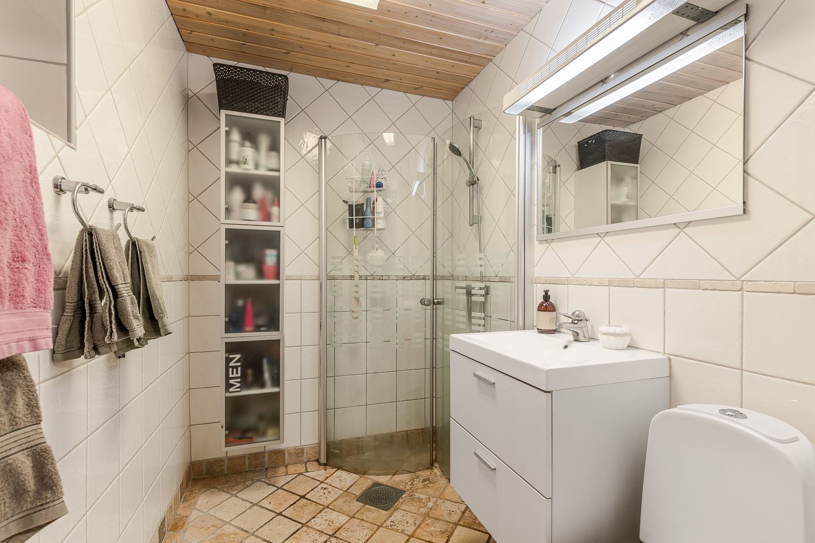 Villa, Elmavägen 22, Vansö, Strängnäs