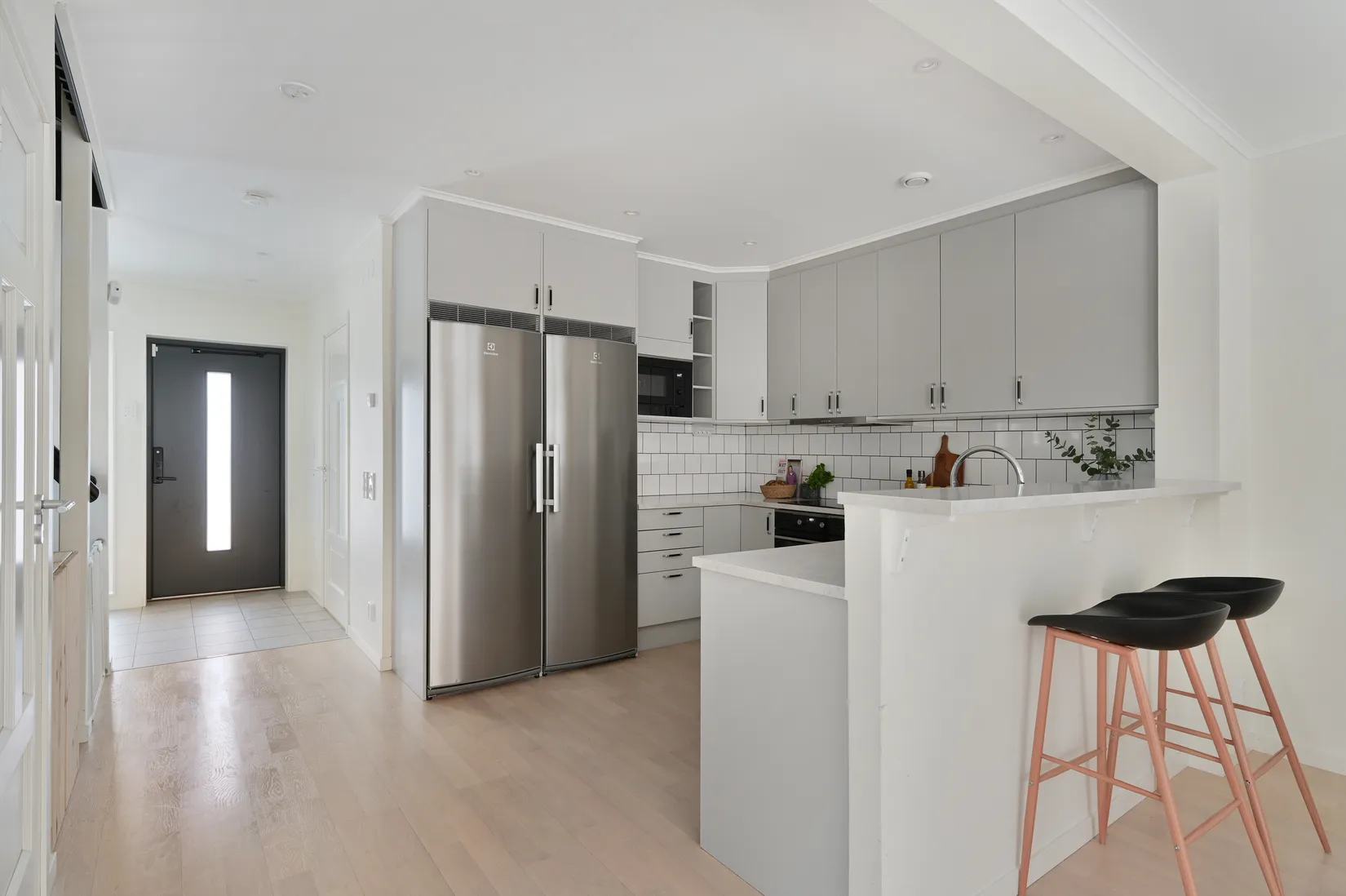 Bostadsrätt, Radhus, Ormbackavägen 79, Skälby, Järfälla