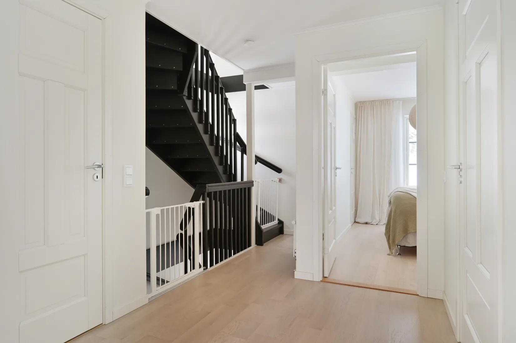 Bostadsrätt, Radhus, Ormbackavägen 79, Skälby, Järfälla