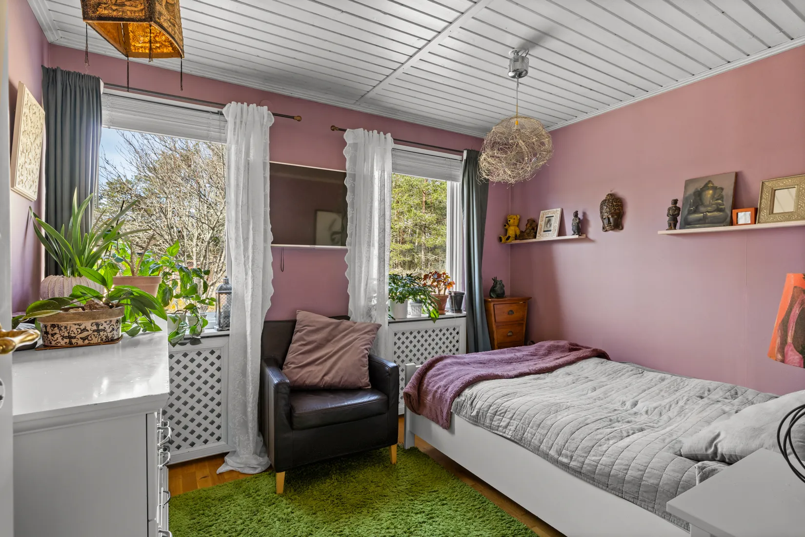 Villa, Bromsvägen 5, Raksta/Solberga/Bergholm, Tyresö