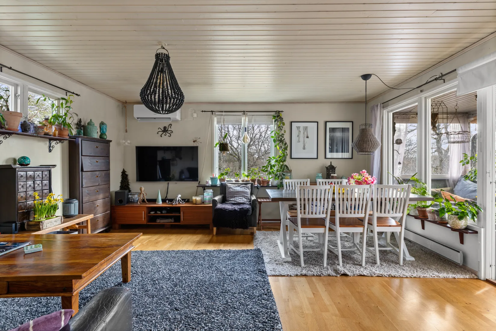 Villa, Bromsvägen 5, Raksta/Solberga/Bergholm, Tyresö