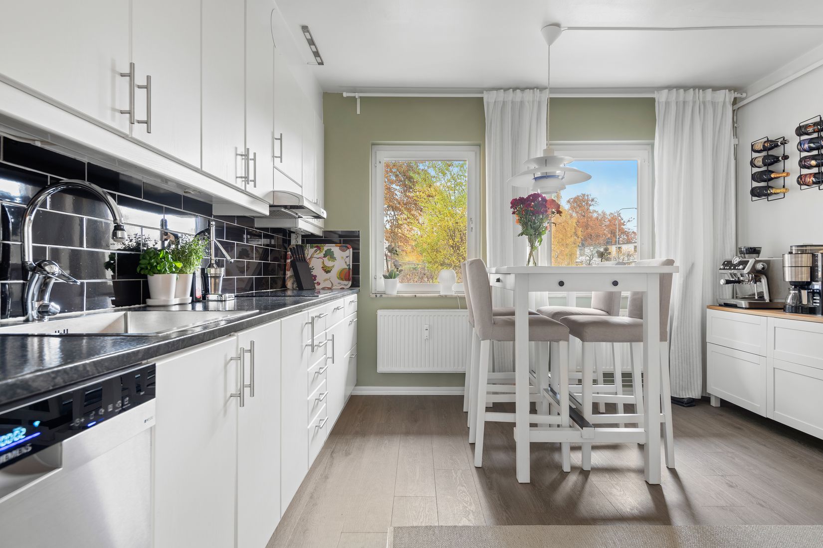 Bostadsrätt, Radhus, Starbovägen 38, Vällingby Nälsta, Stockholm