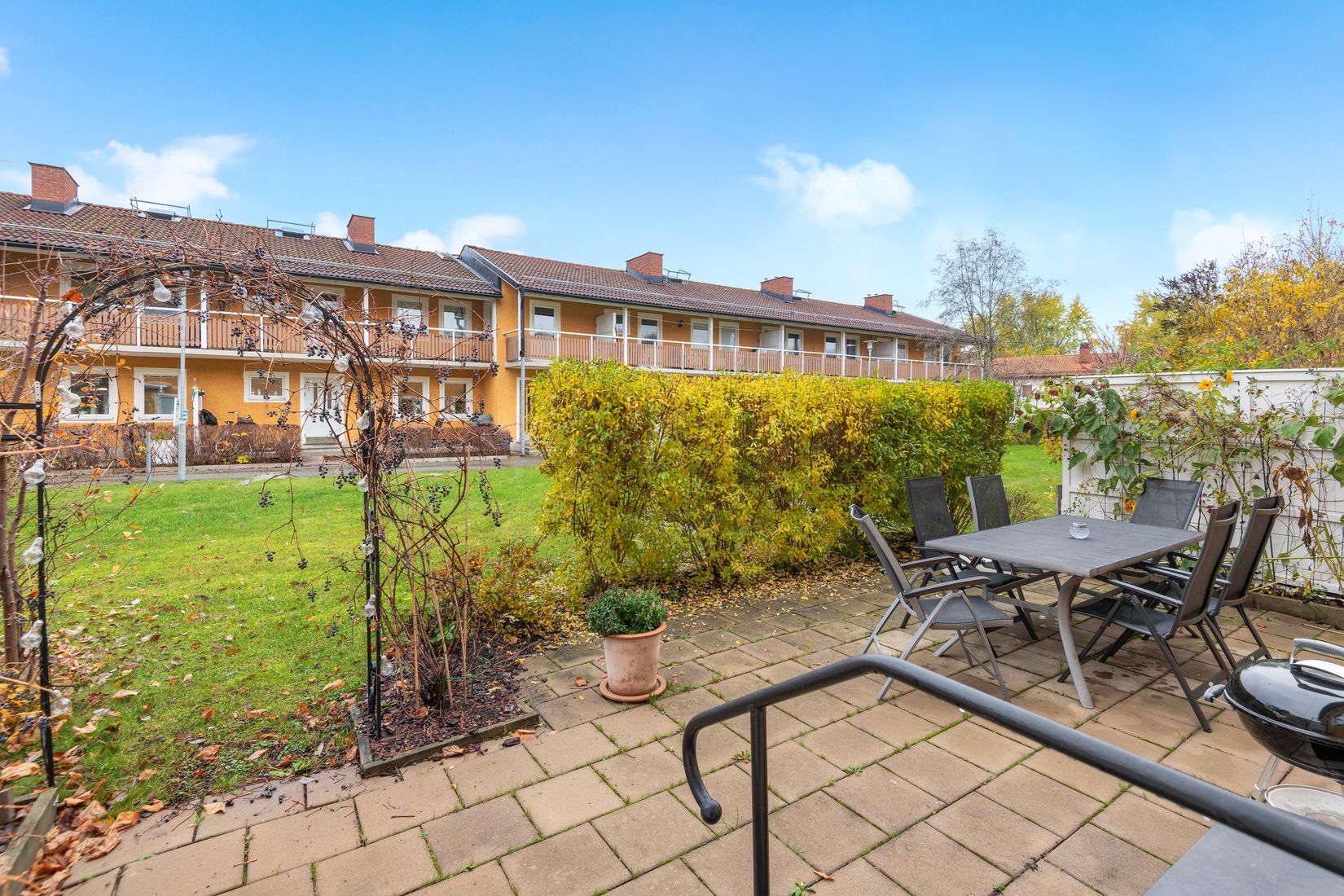 Bostadsrätt, Radhus, Starbovägen 38, Vällingby Nälsta, Stockholm