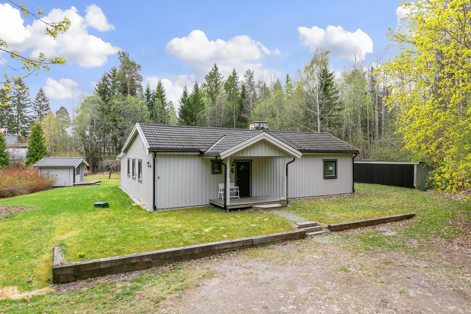 Villa, Ängshyddevägen 6, Furuvik, Gävle