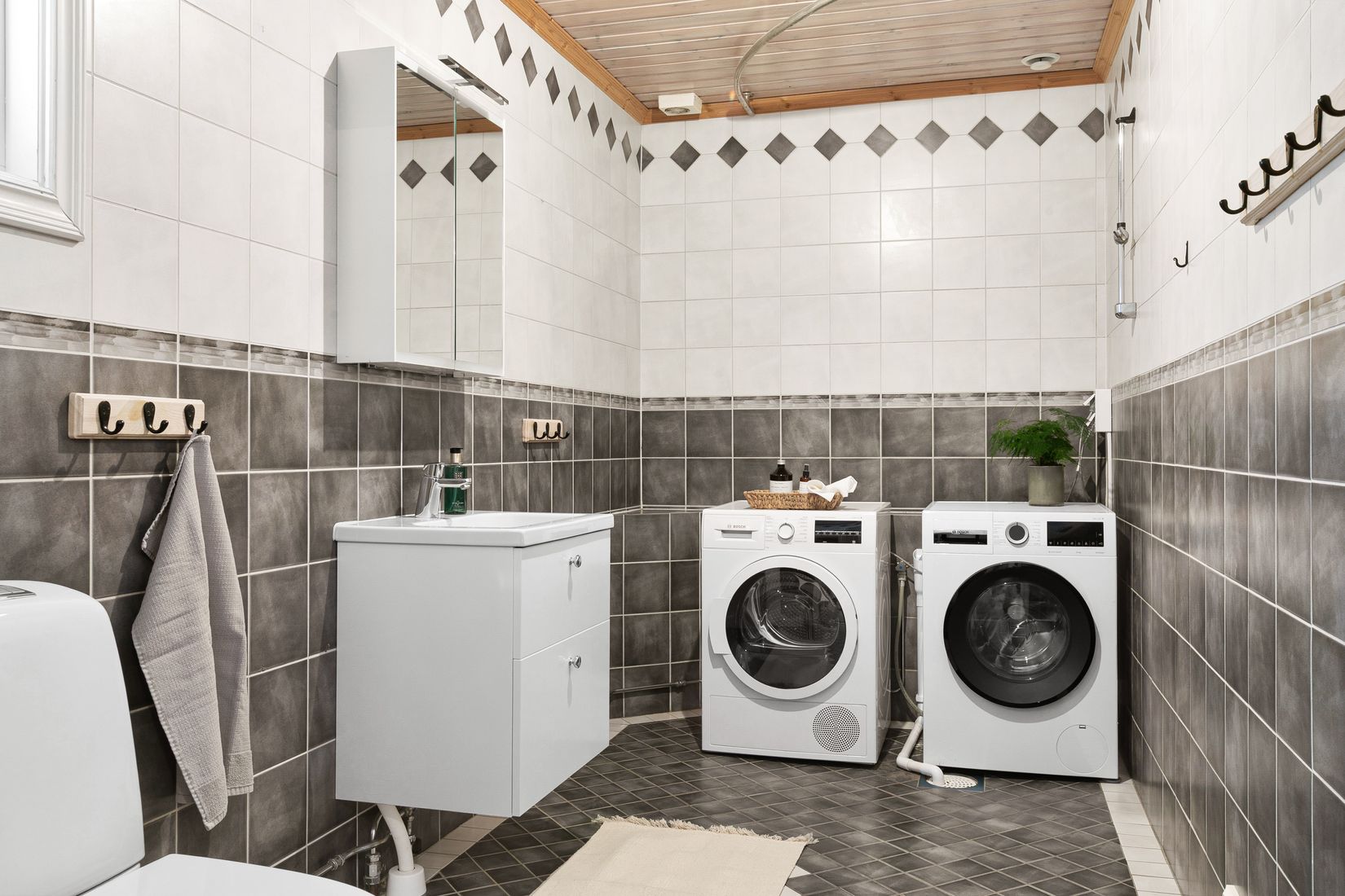 Villa, Ängshyddevägen 6, Furuvik, Gävle