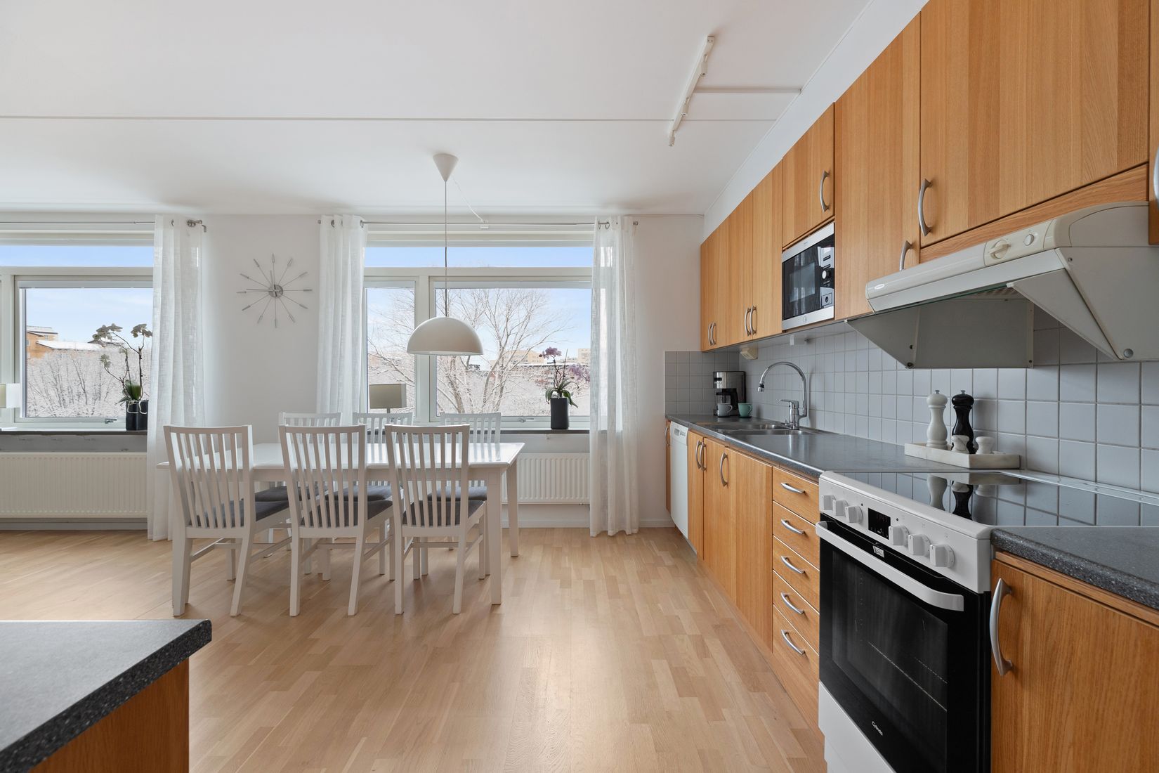 Bostadsrätt, Huvudstagatan 3A, vån 5, Solna Centrum, Solna