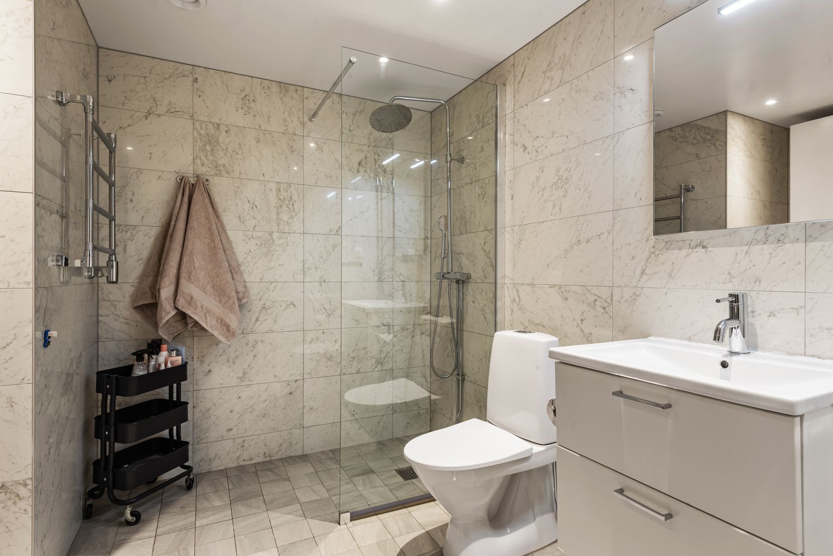 Bostadsrätt, Källtorpsvägen 11, Näsbypark, Täby