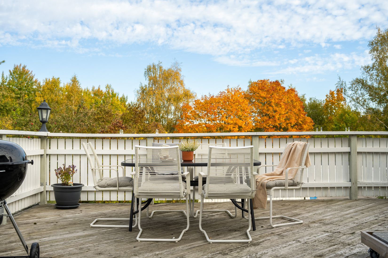 Villa, Radhus, Basgränd 144, Kälvesta, Stockholm