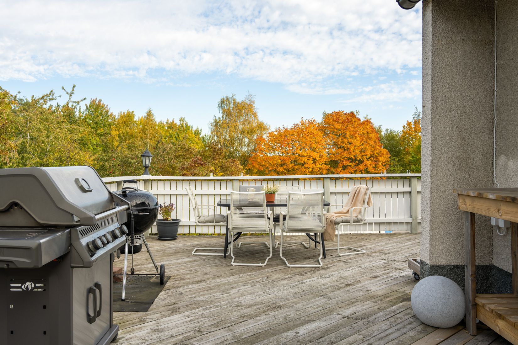 Villa, Radhus, Basgränd 144, Kälvesta, Stockholm