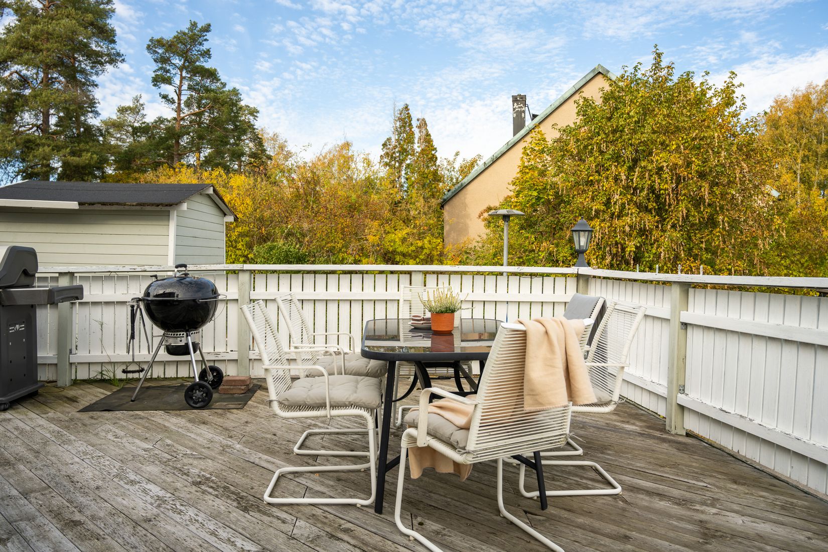 Villa, Radhus, Basgränd 144, Kälvesta, Stockholm