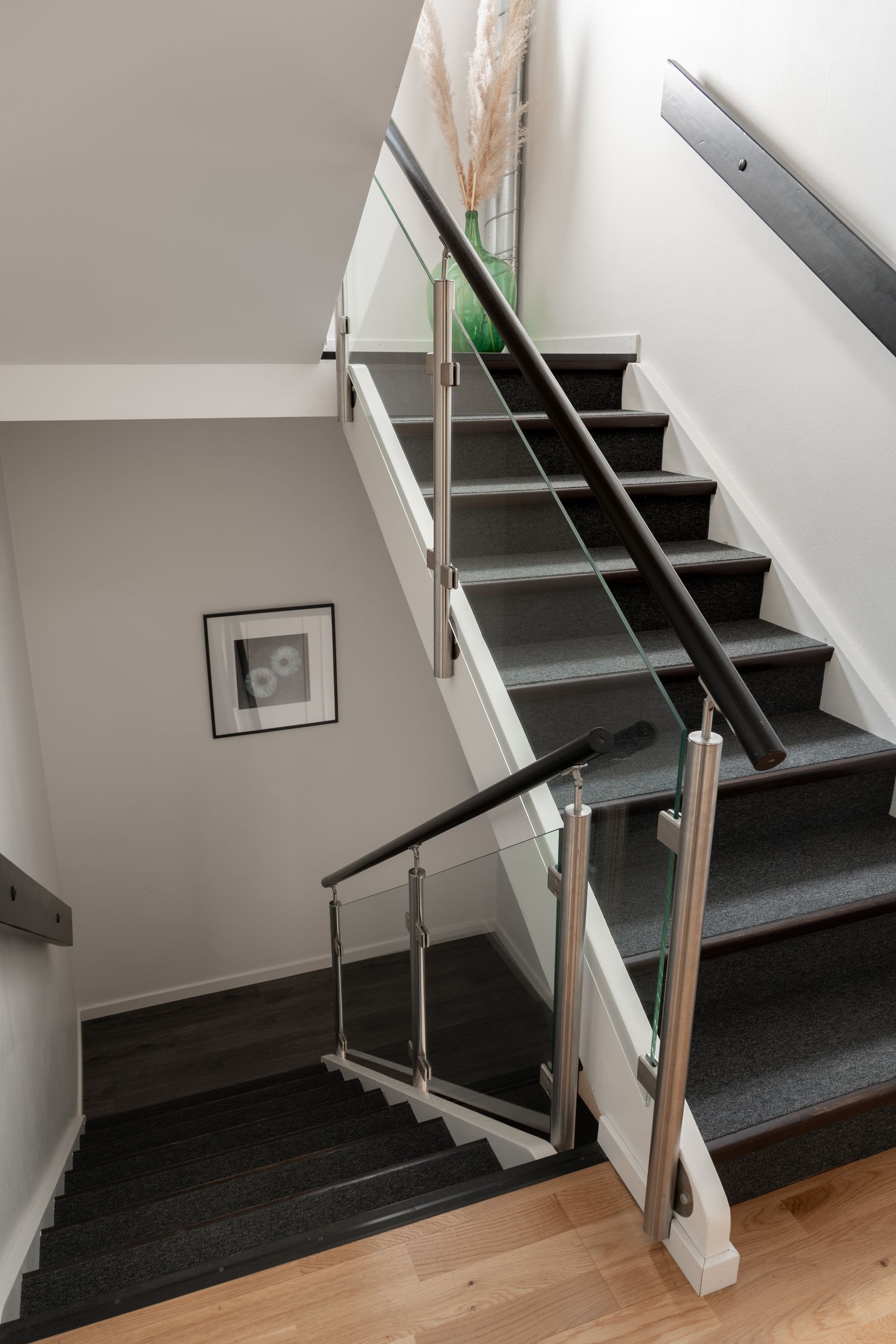 Villa, Radhus, Basgränd 144, Kälvesta, Stockholm