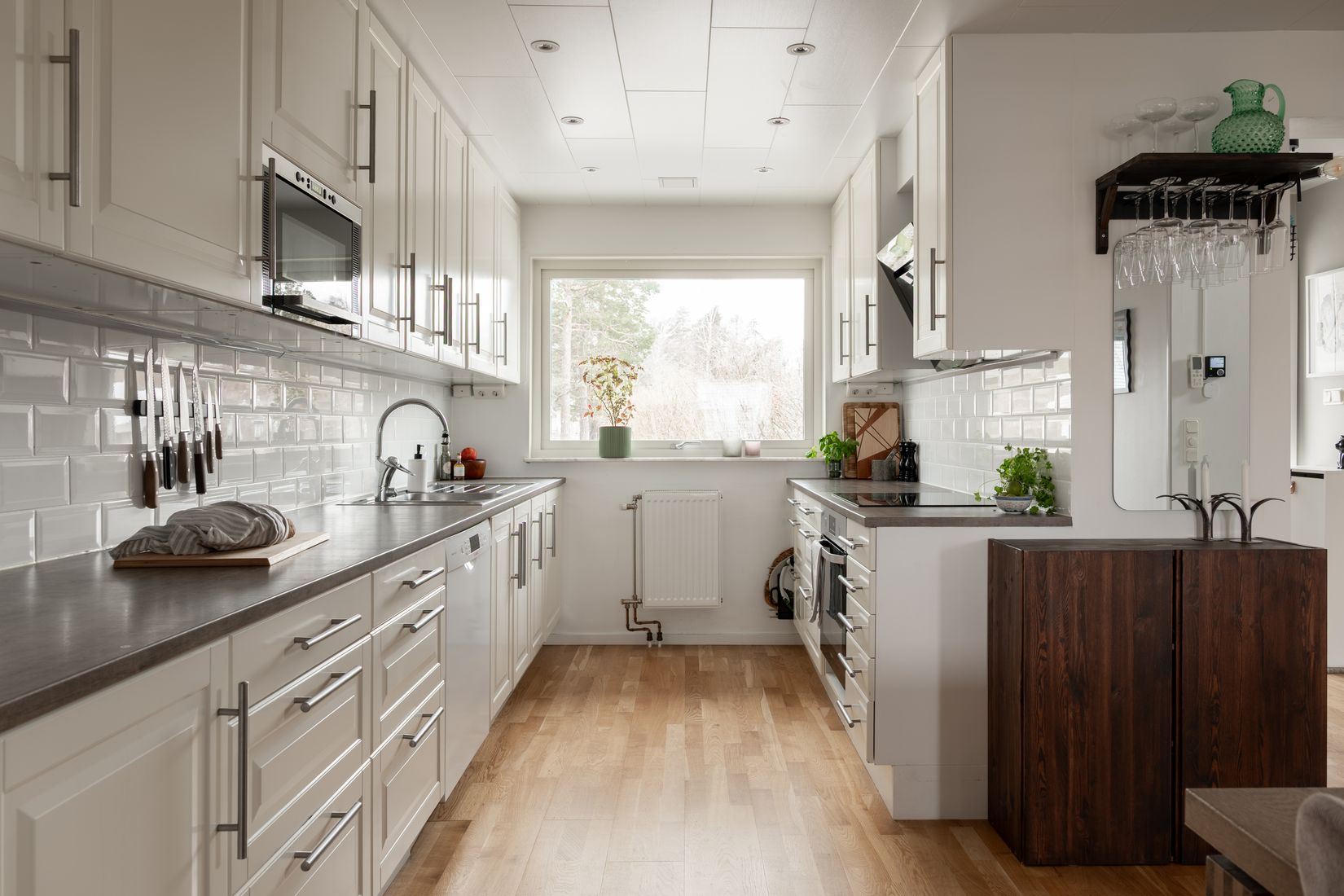 Villa, Radhus, Basgränd 144, Kälvesta, Stockholm