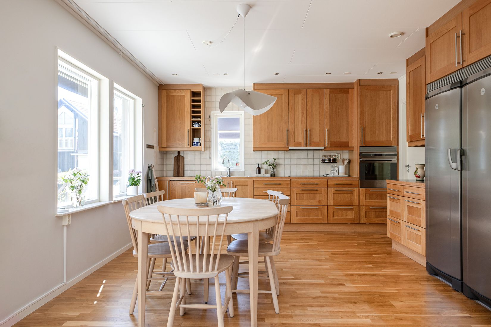 Villa, Kiselvägen 8, Skörby, Håbo