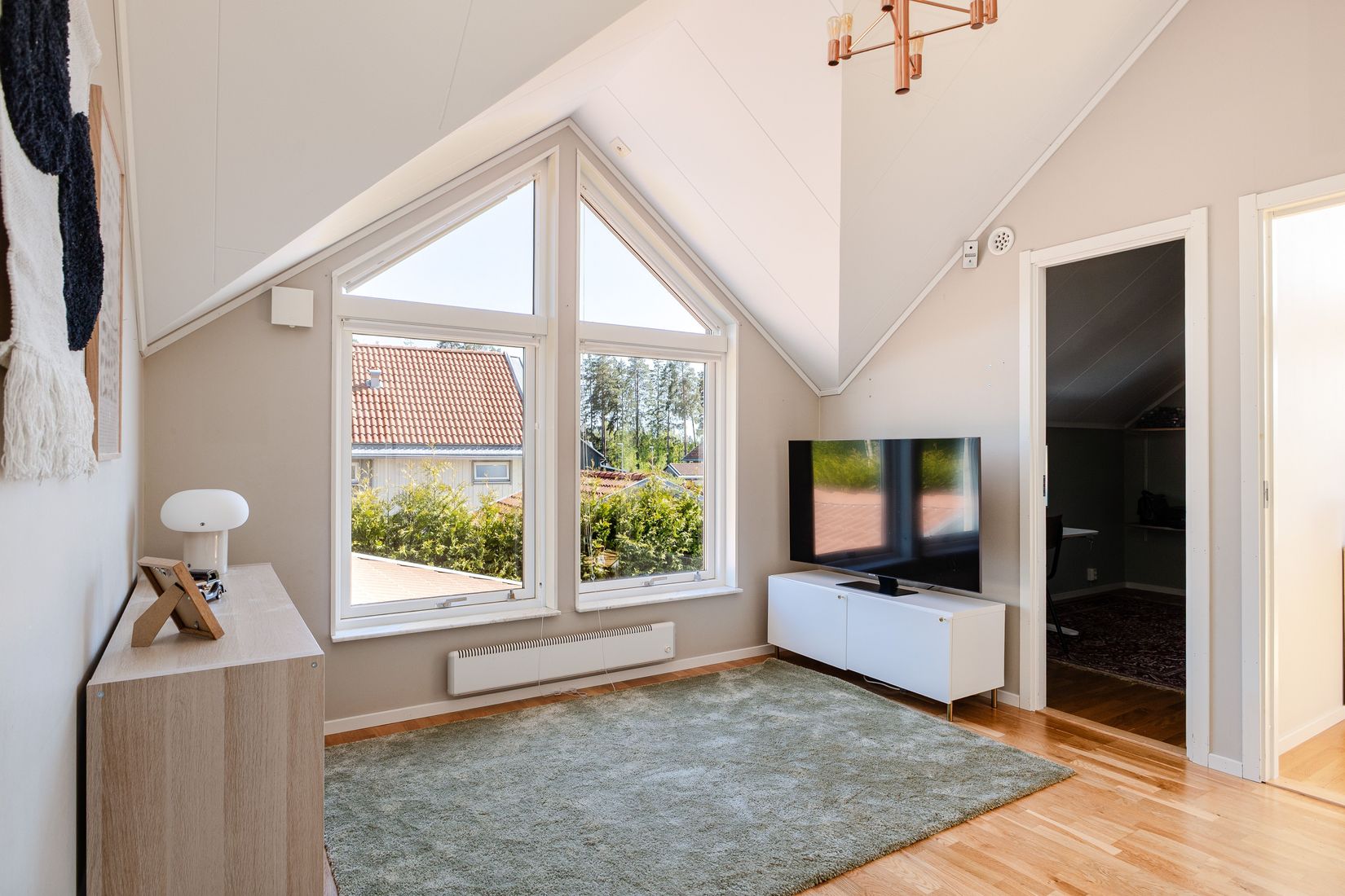 Villa, Kiselvägen 8, Skörby, Håbo