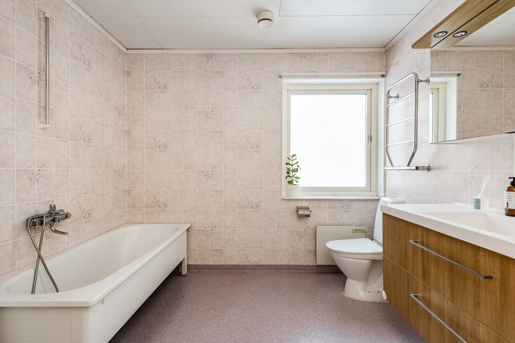 Villa, Simtuna Ulleråker 4, Simtuna Ulleråker, Enköping